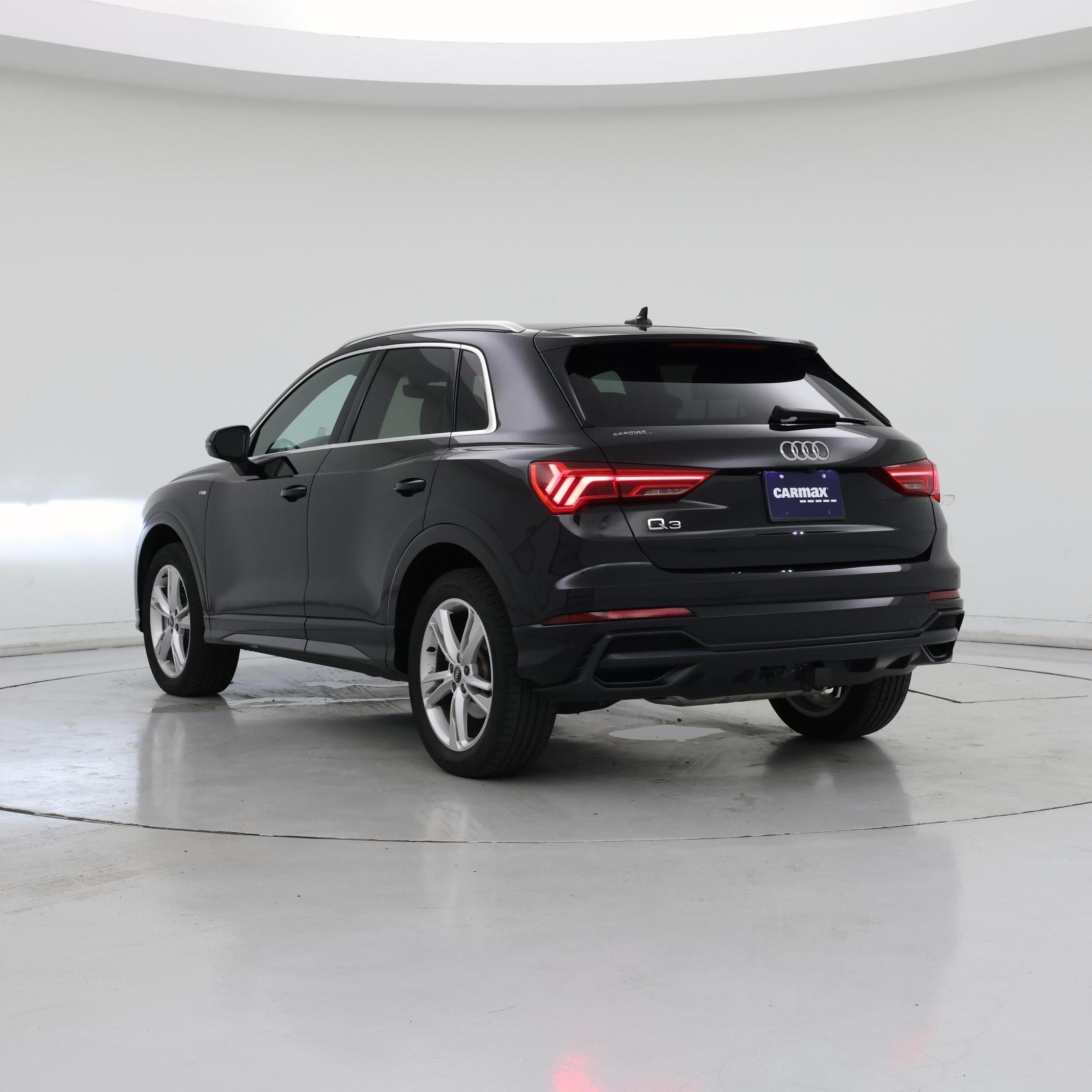 Thumbnail: 2022 Audi Q3 - 2