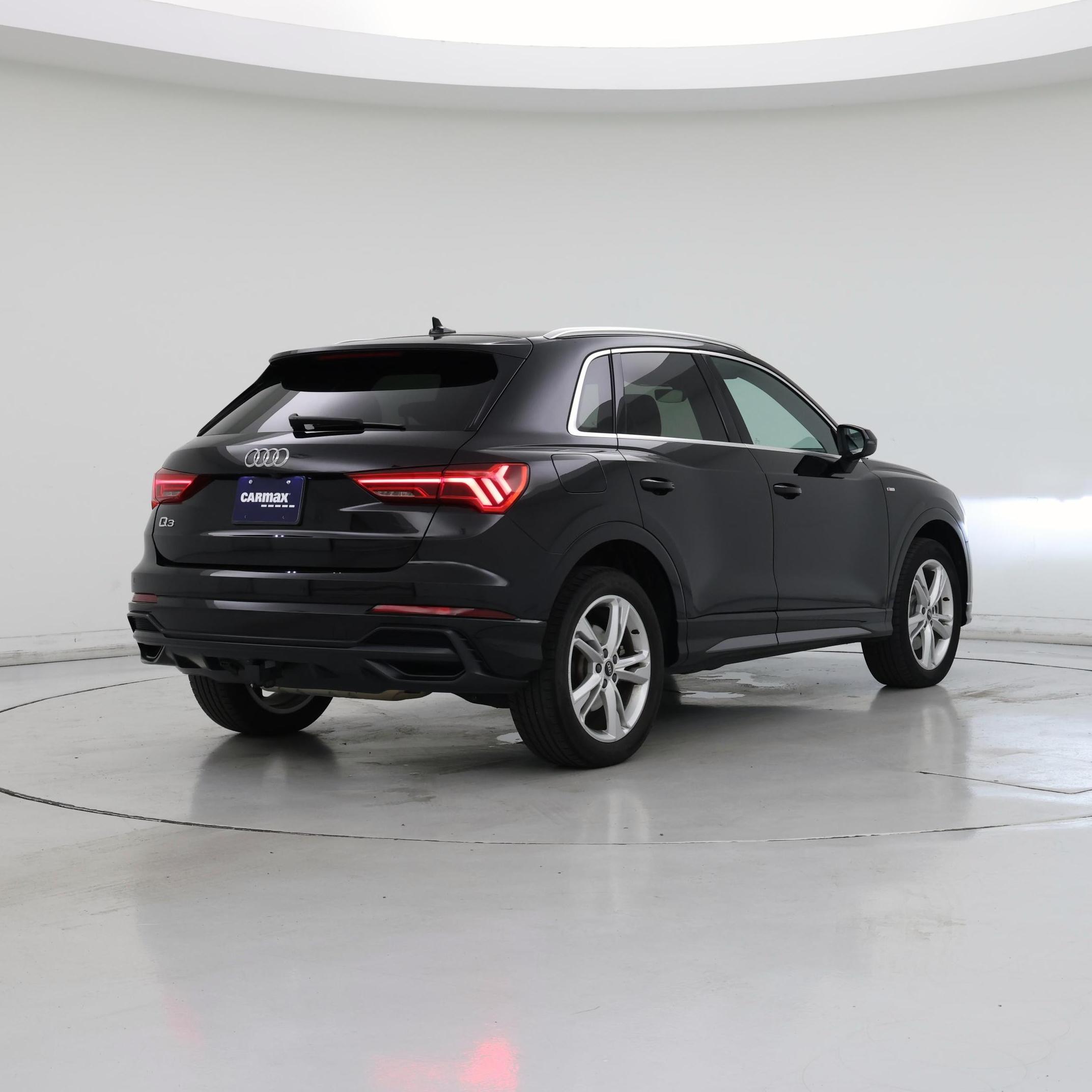 Thumbnail: 2022 Audi Q3 - 8