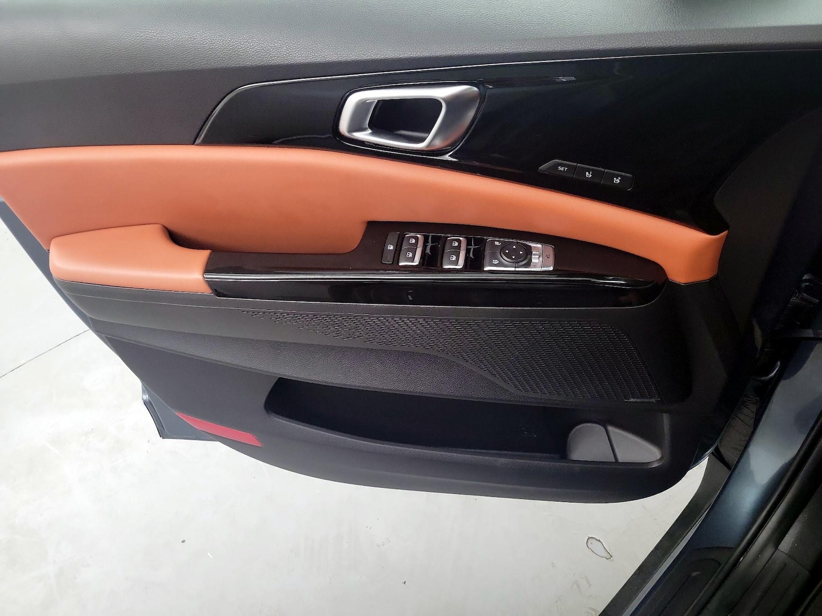 2022 Kia Carnival SX Prestige - Photo 13