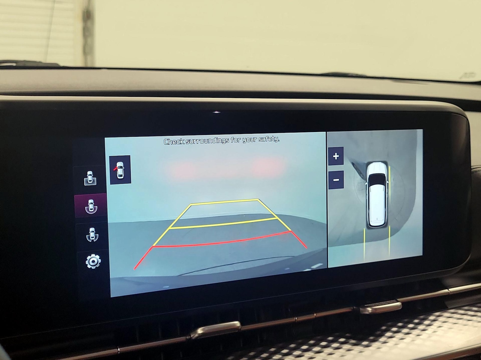 2022 Kia Carnival SX Prestige - Photo 16