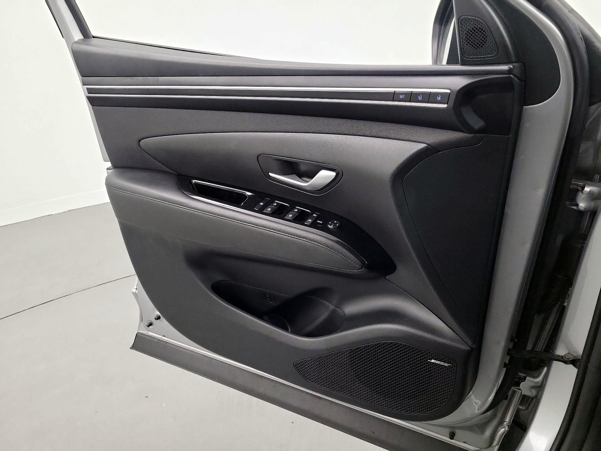 Thumbnail: 2022 Hyundai Tucson - 12