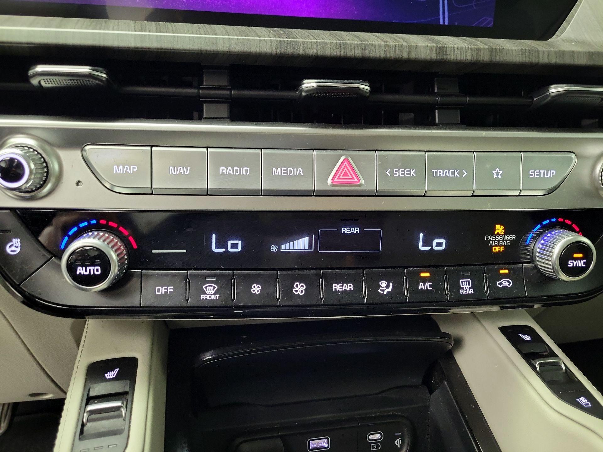 Thumbnail: 2025 Kia Telluride - 17