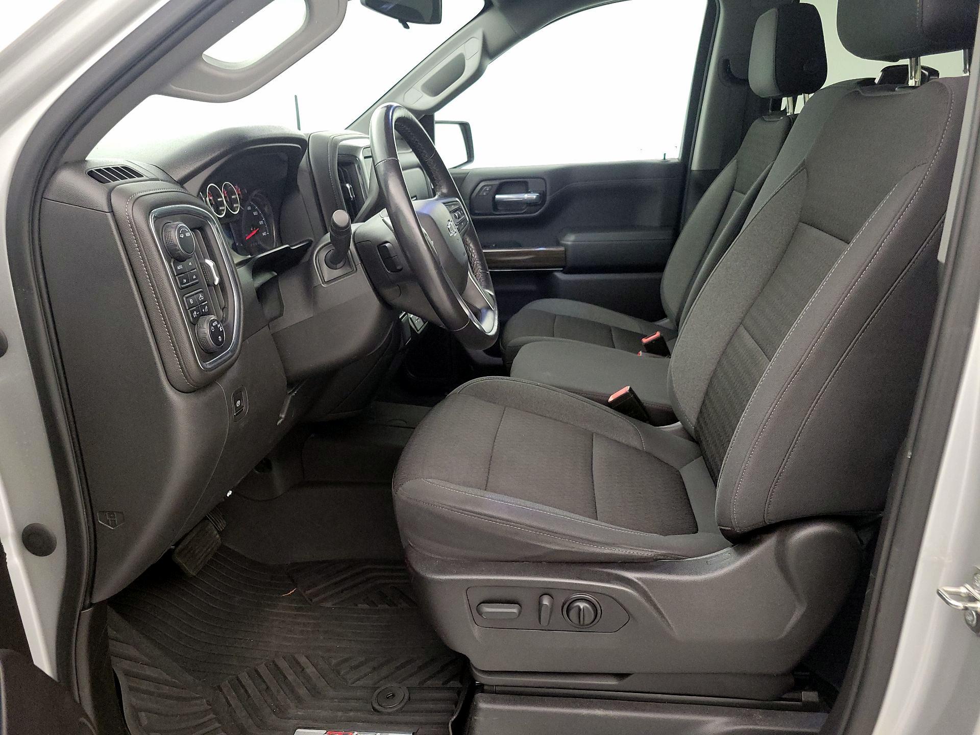 Thumbnail: 2021 Chevrolet Silverado 1500 - 11