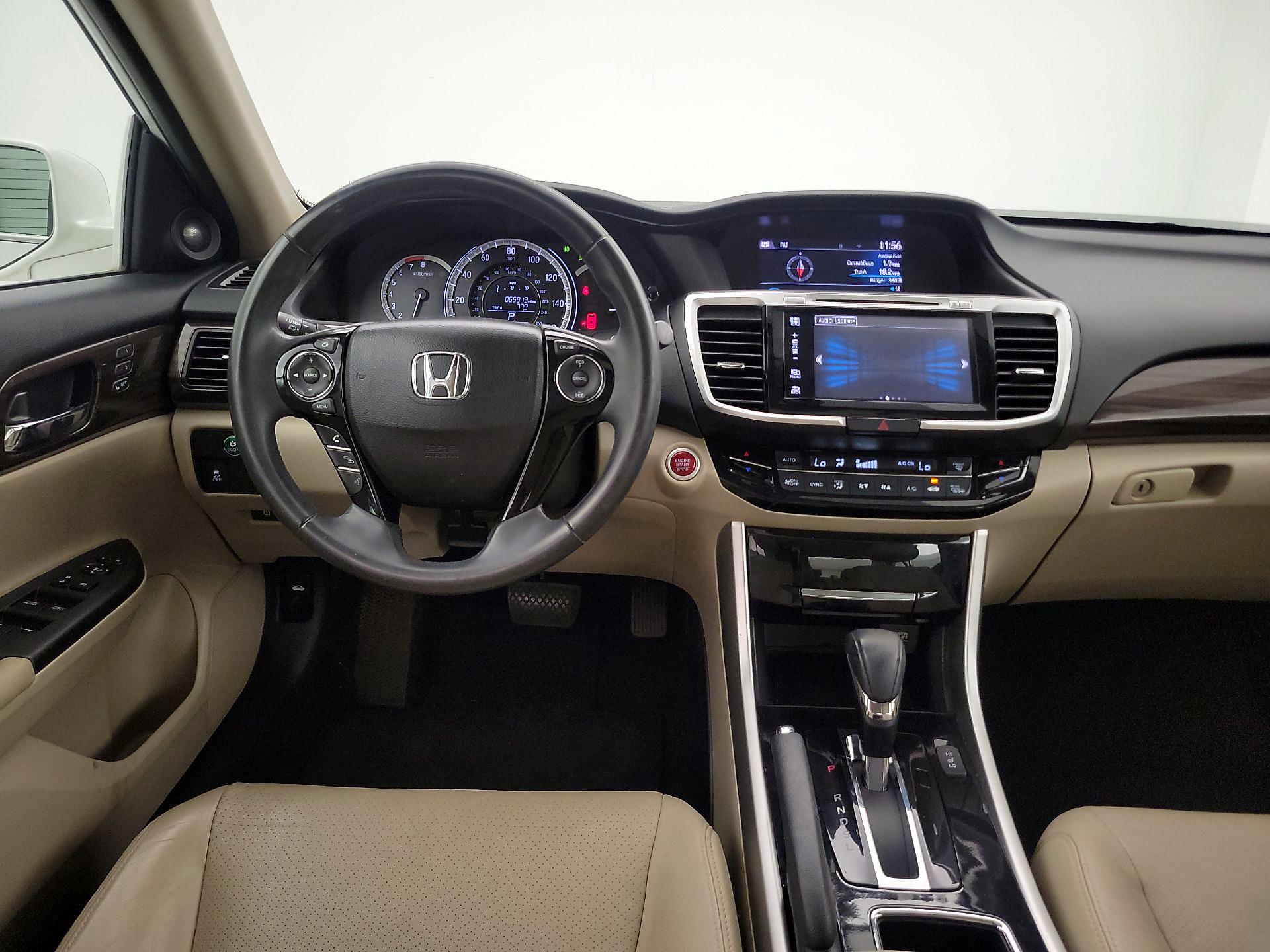 Thumbnail: 2017 Honda Accord - 10