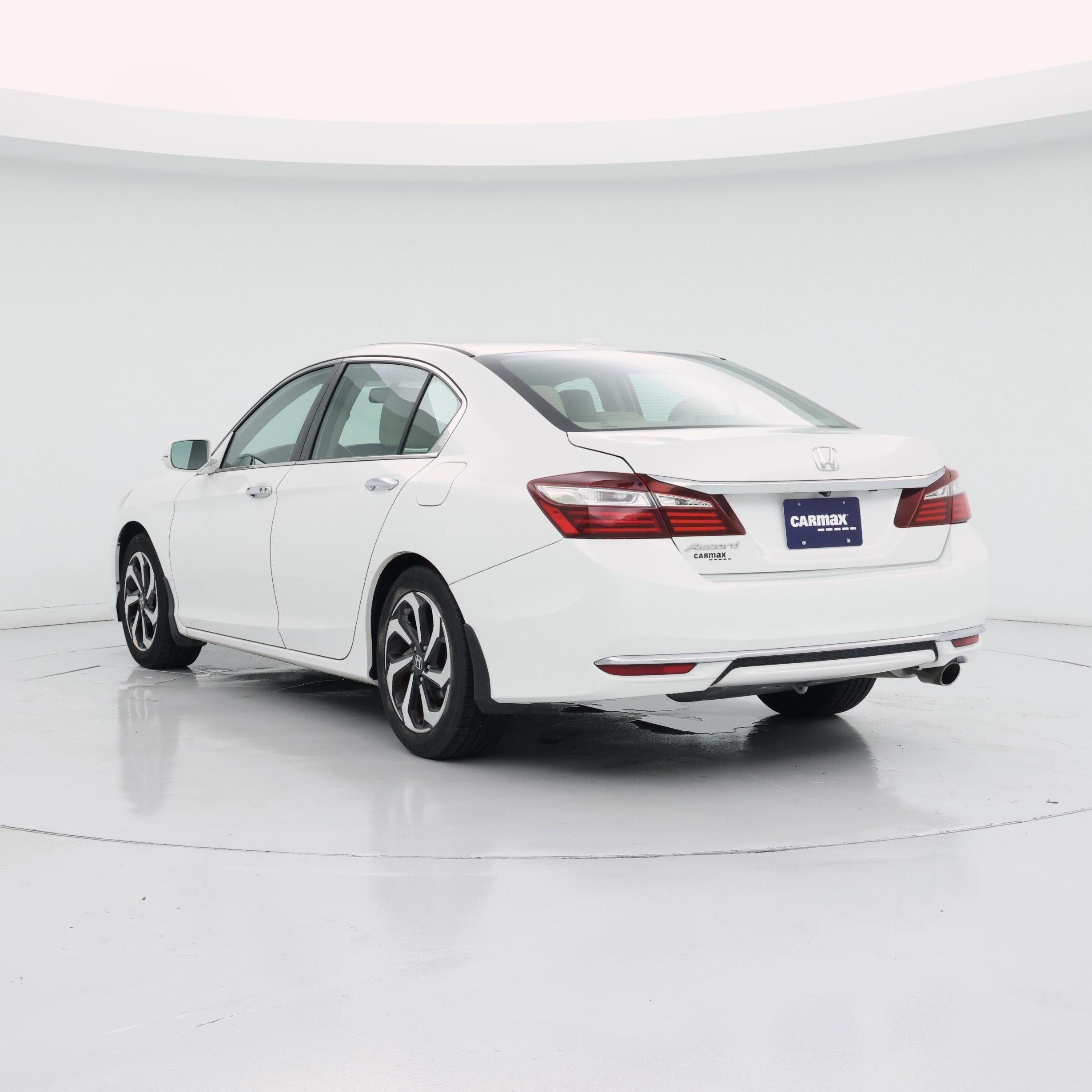 Thumbnail: 2017 Honda Accord - 2