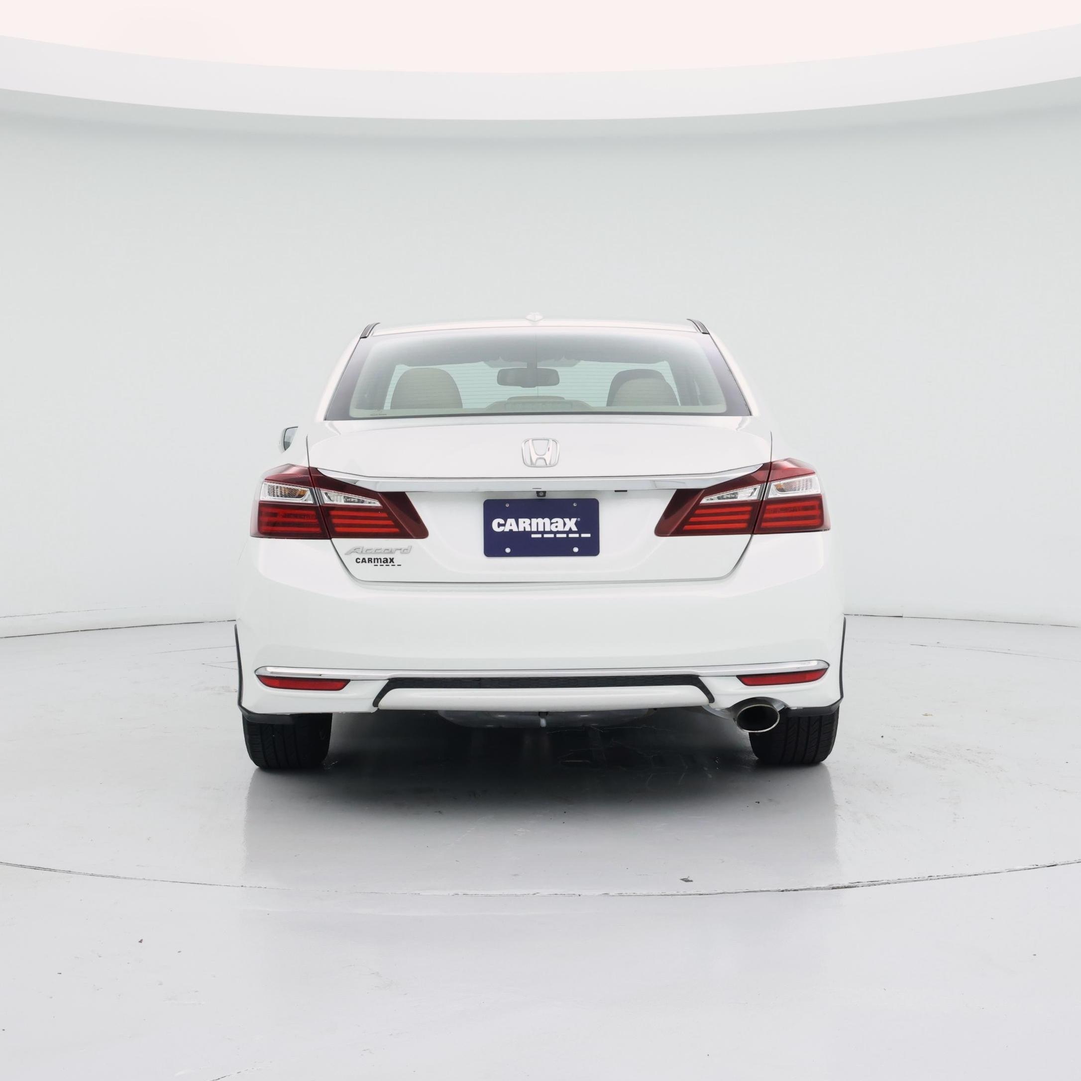Thumbnail: 2017 Honda Accord - 6