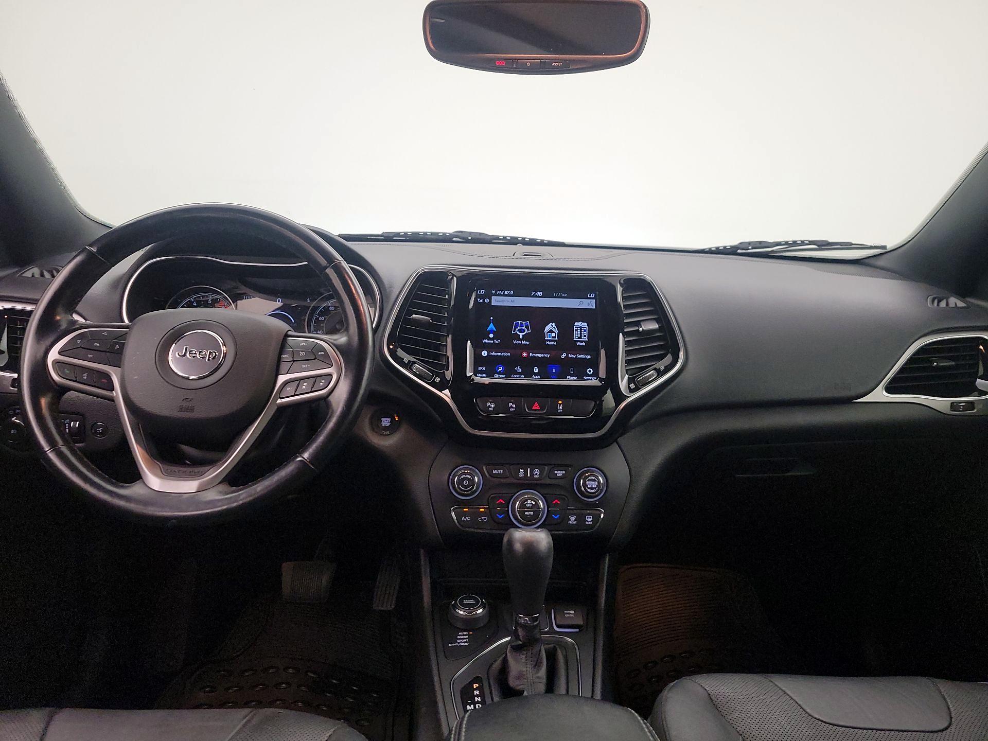 Thumbnail: 2021 Jeep Cherokee - 9