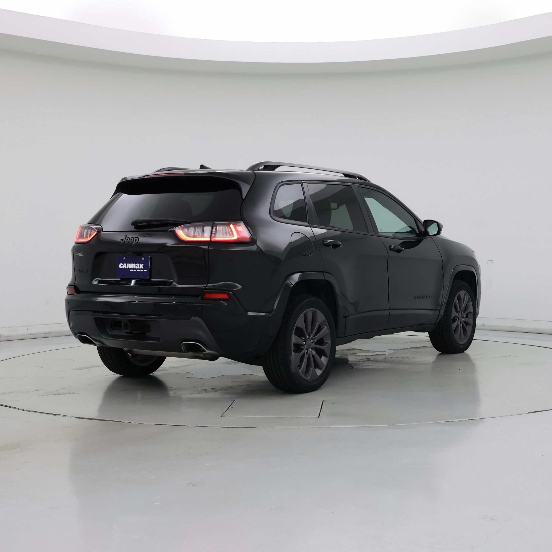 Thumbnail: 2021 Jeep Cherokee - 8