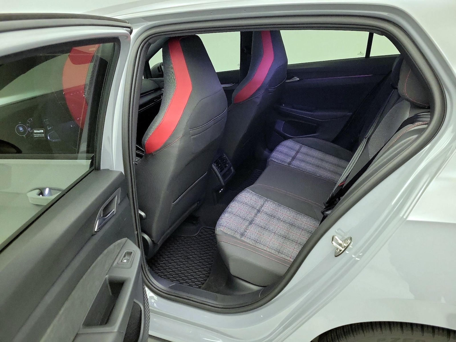 2026 Volkswagen Golf GTI S - Photo 21