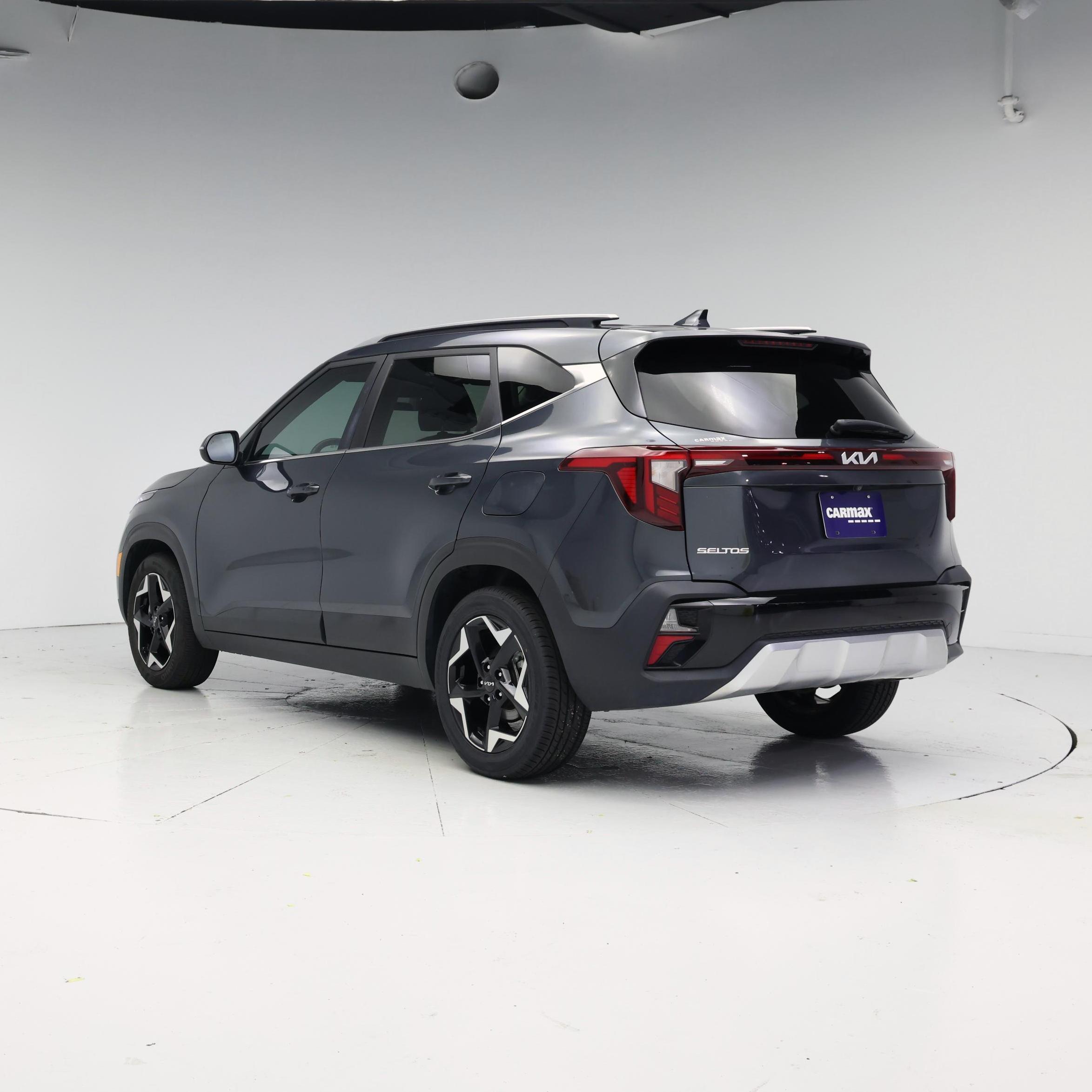 Thumbnail: 2024 Kia Seltos - 2