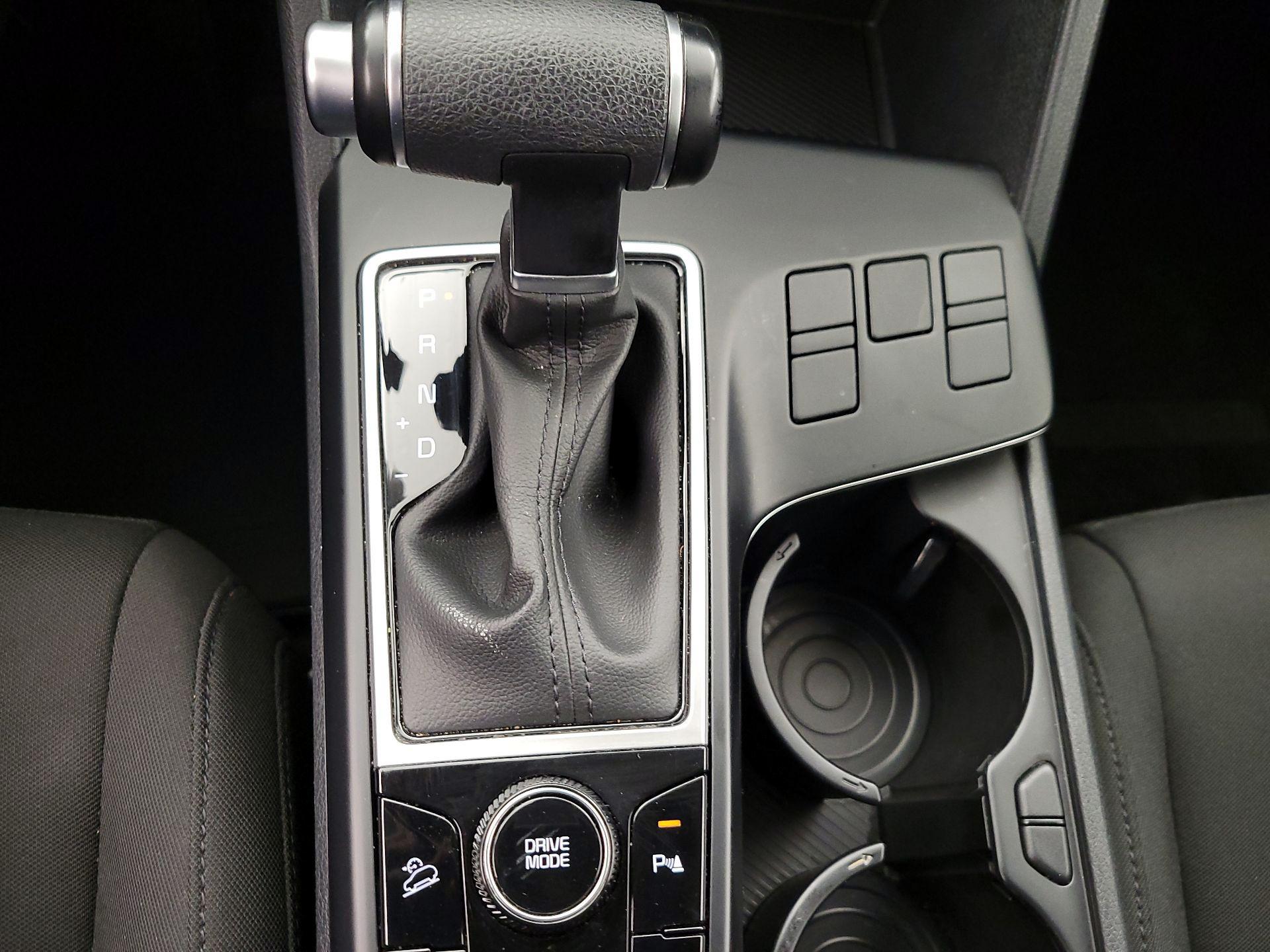 Thumbnail: 2025 Kia Sportage - 17