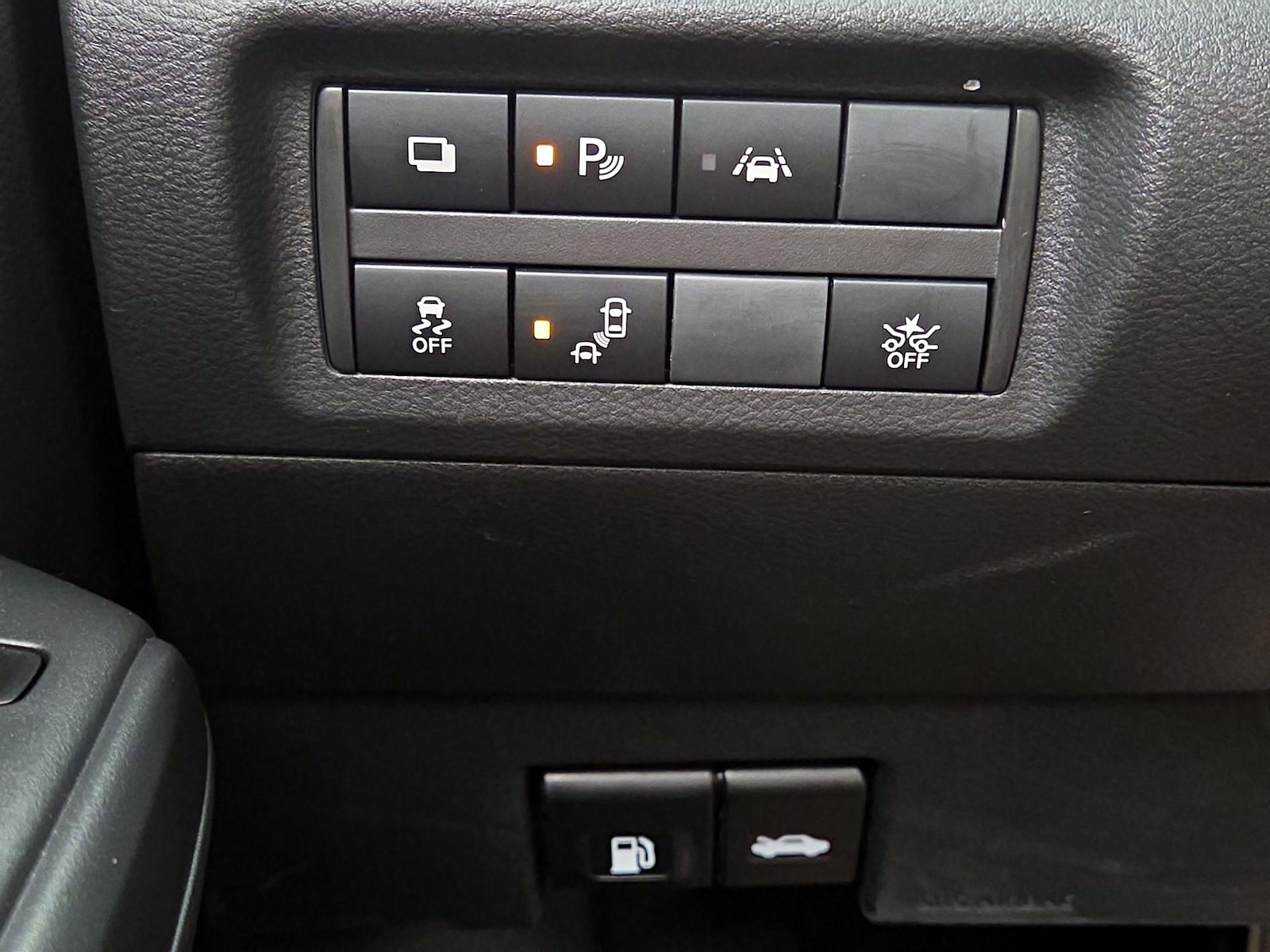 2025 Nissan KICKS PLAY Base - Photo 14