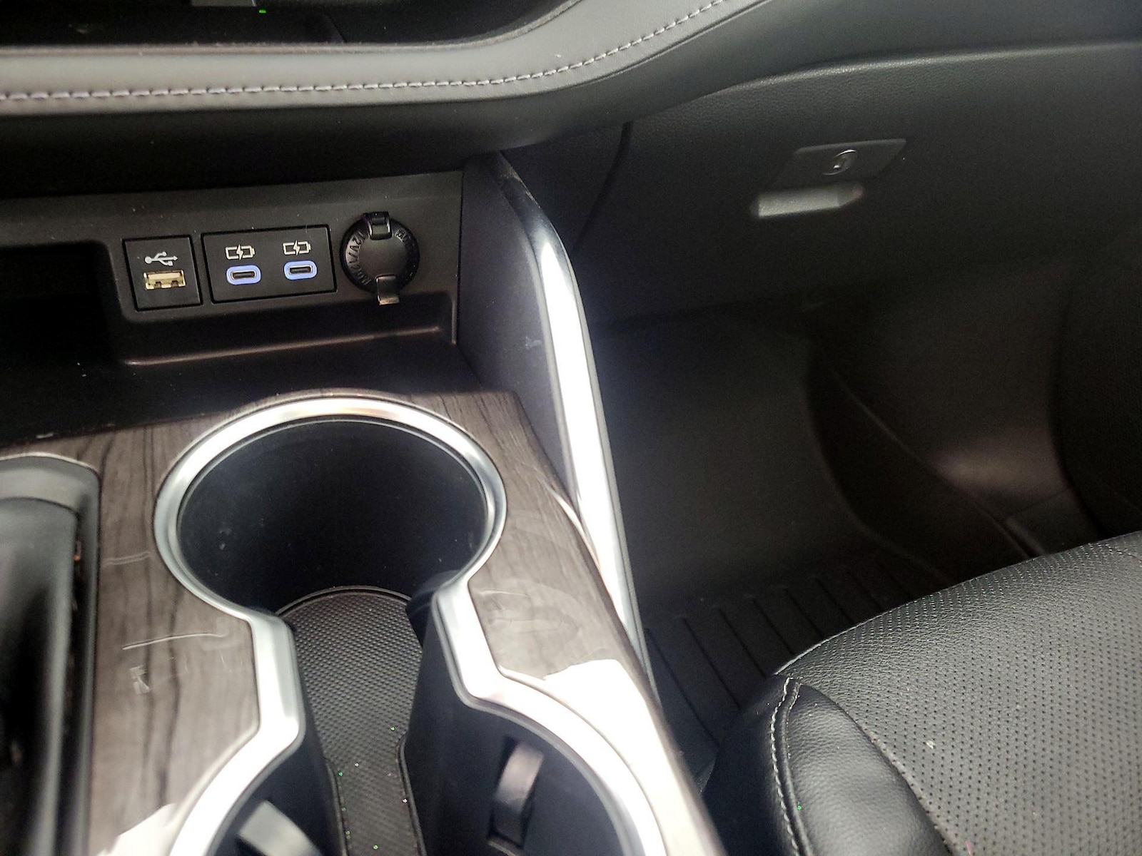 2023 Toyota Highlander Platinum - Photo 19
