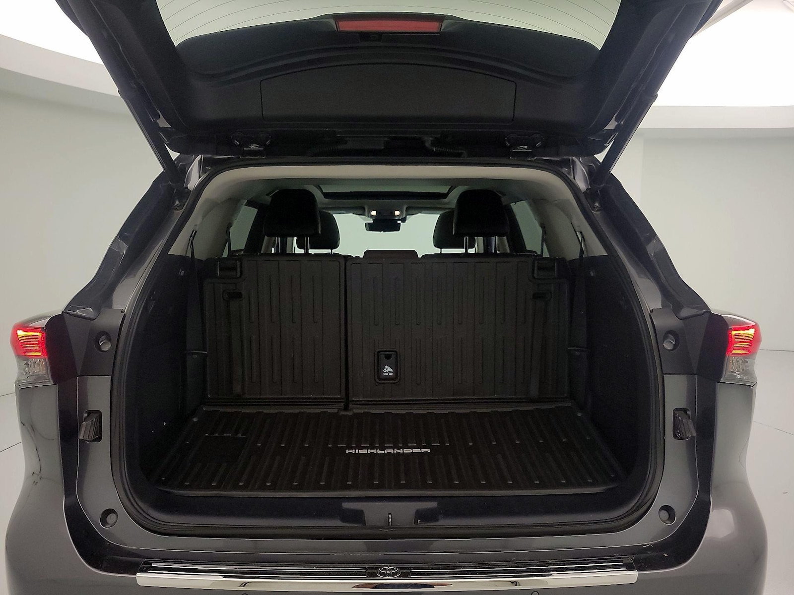 2023 Toyota Highlander Platinum - Photo 23