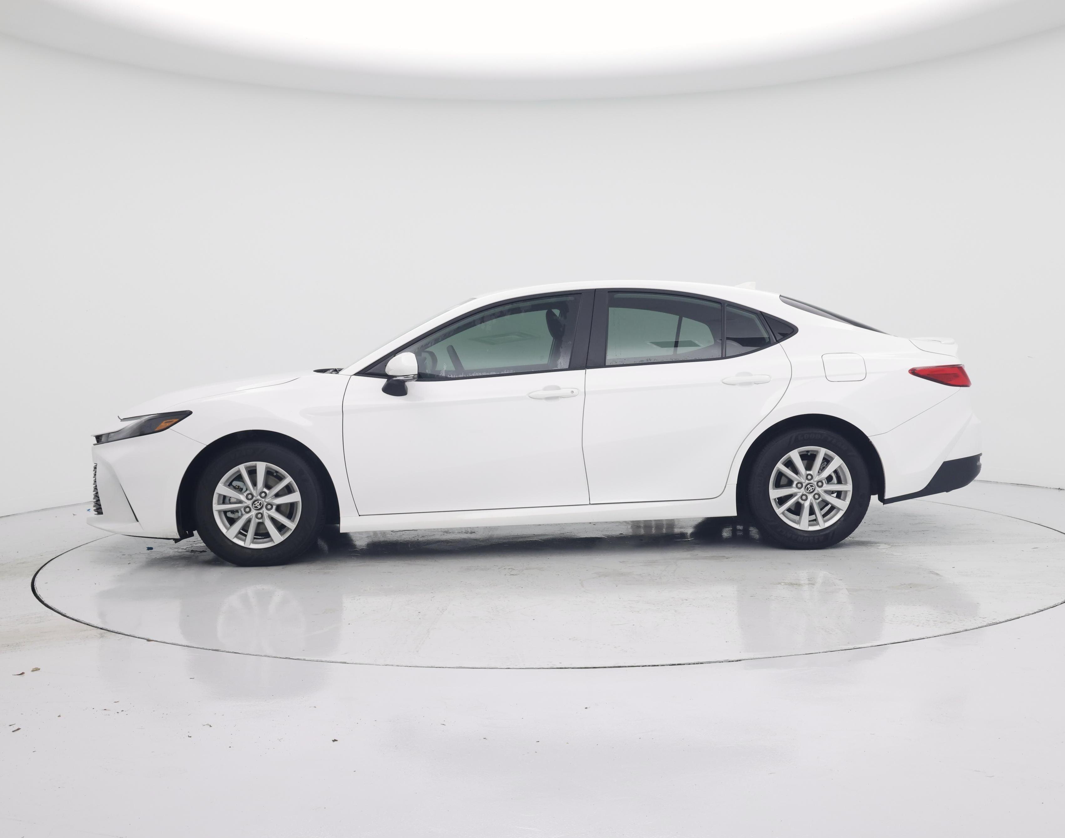 Thumbnail: 2025 Toyota Camry - 3