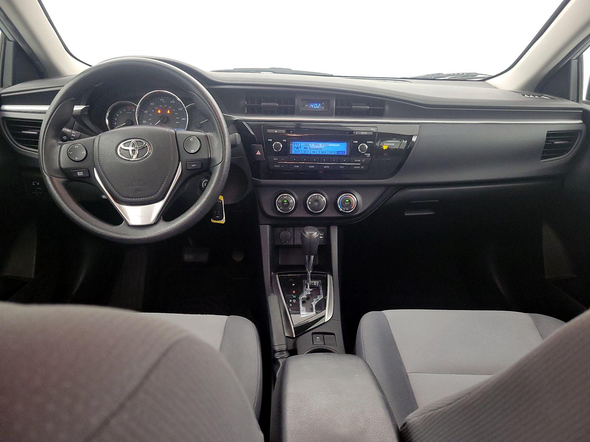 Thumbnail: 2015 Toyota Corolla - 9