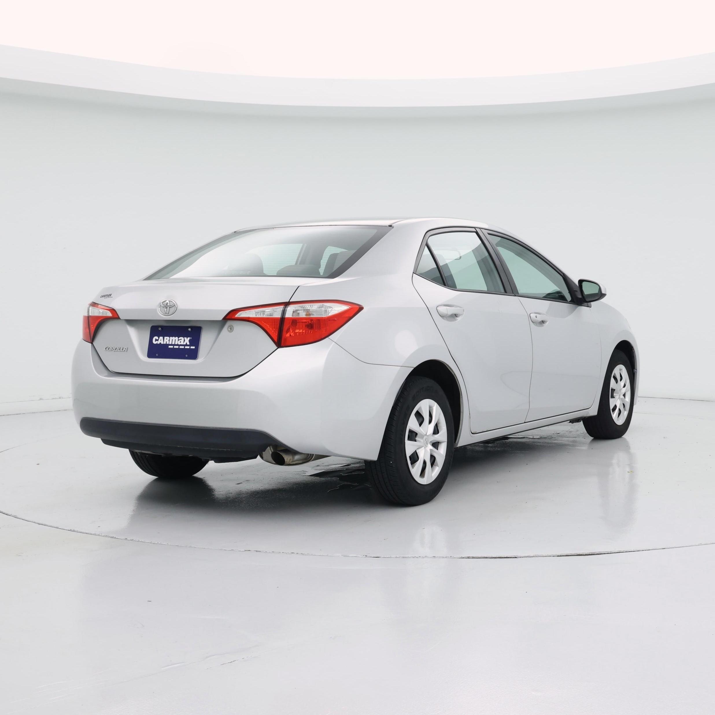 Thumbnail: 2015 Toyota Corolla - 8