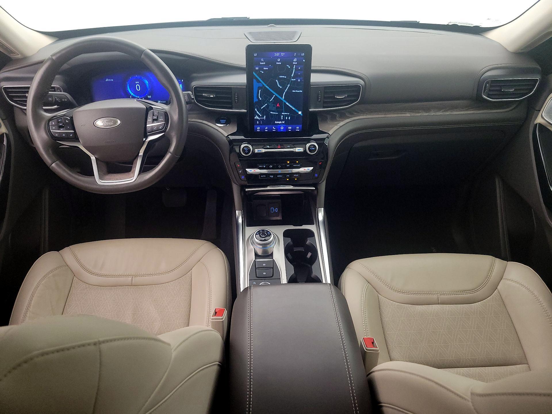 Thumbnail: 2022 Ford Explorer - 9