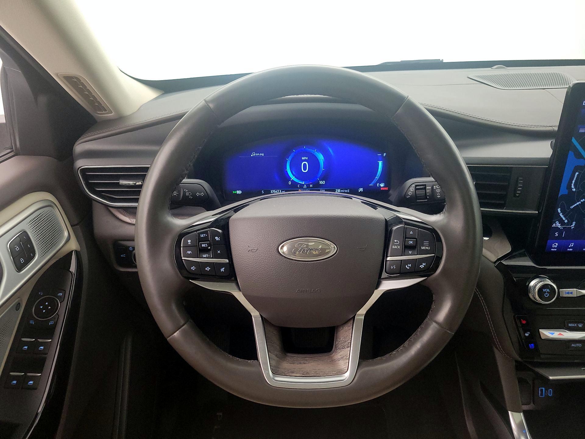 Thumbnail: 2022 Ford Explorer - 10