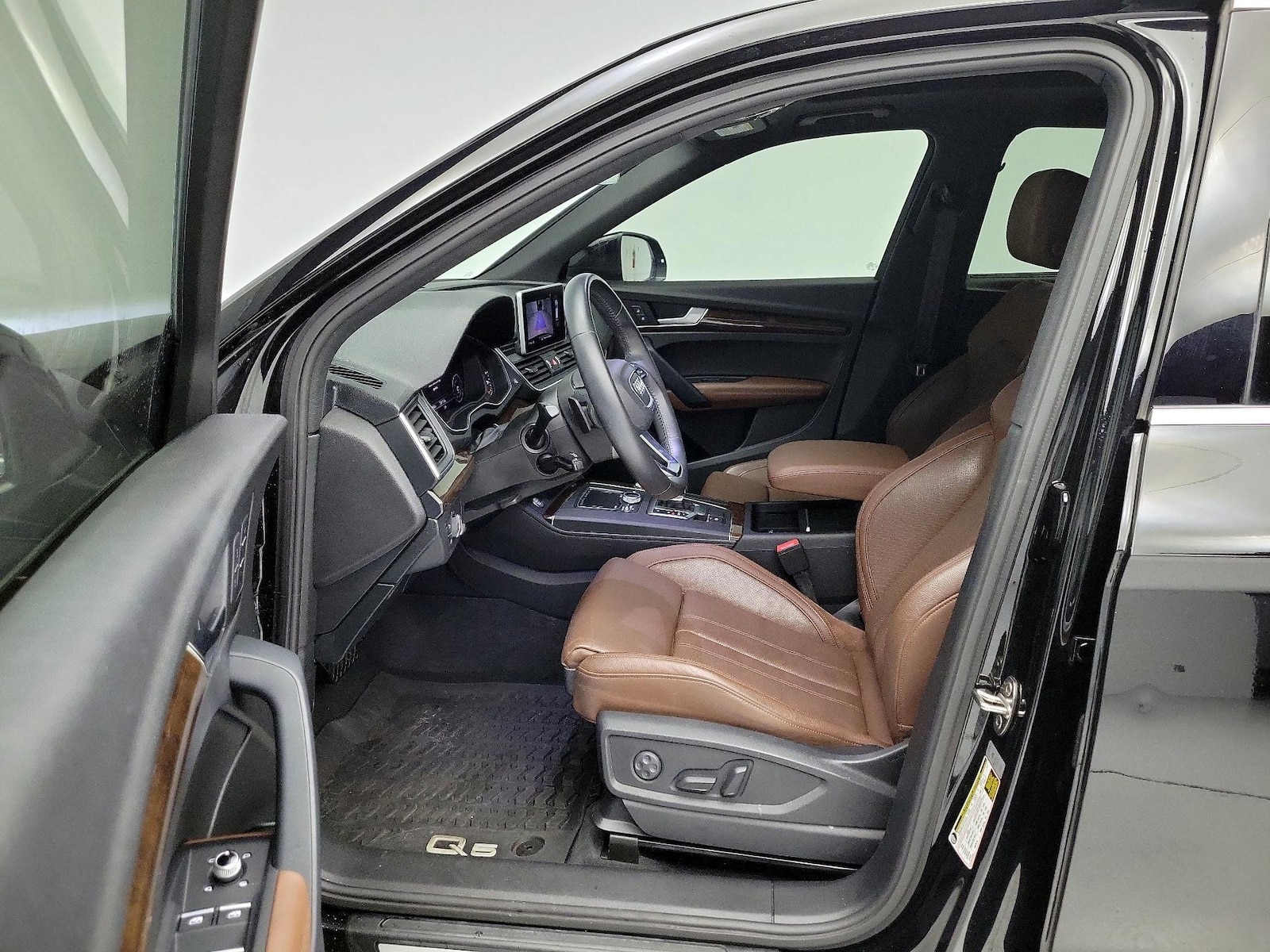 2020 Audi Q5 Premium Plus - Photo 12