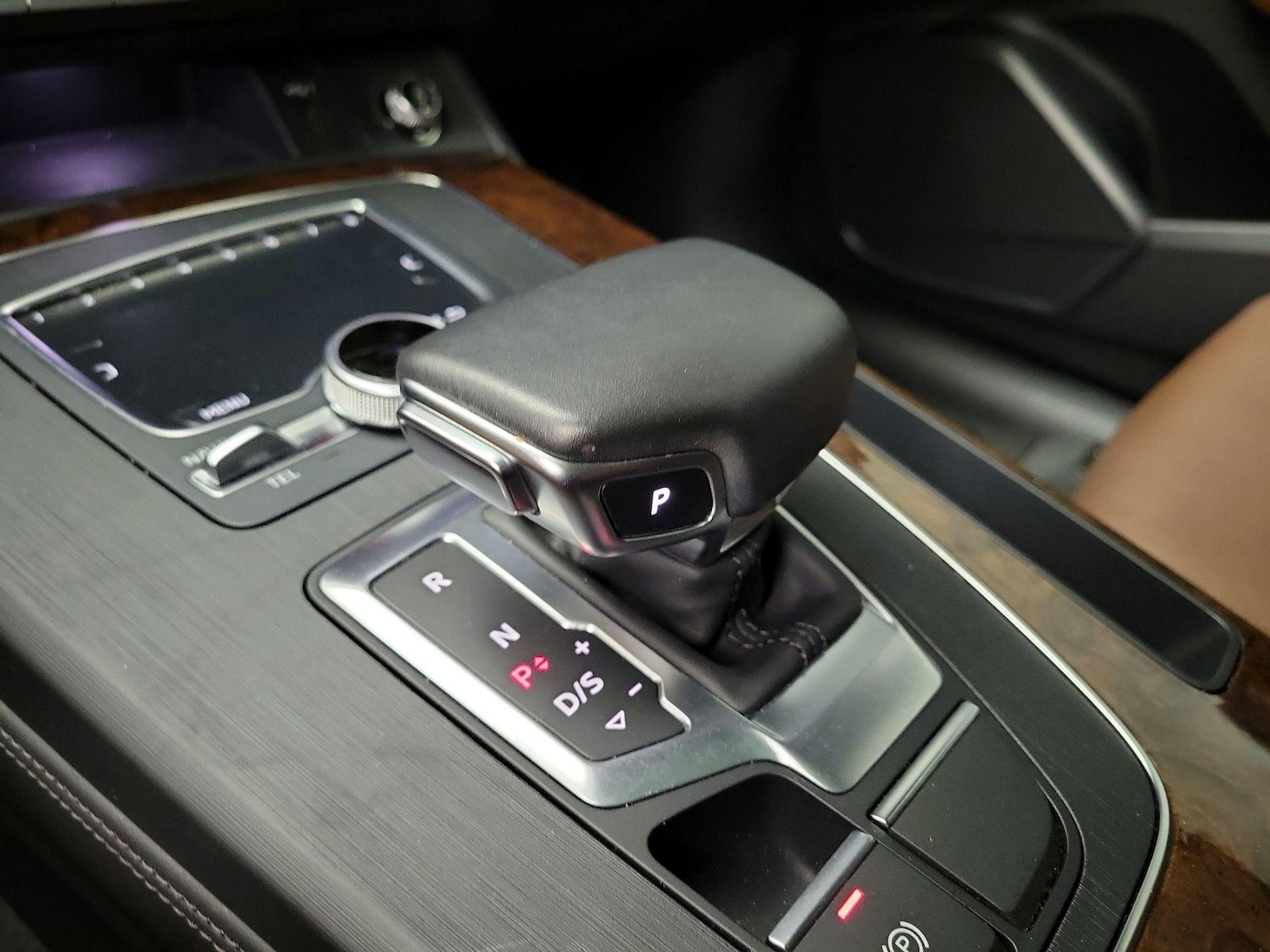 2020 Audi Q5 Premium Plus - Photo 18