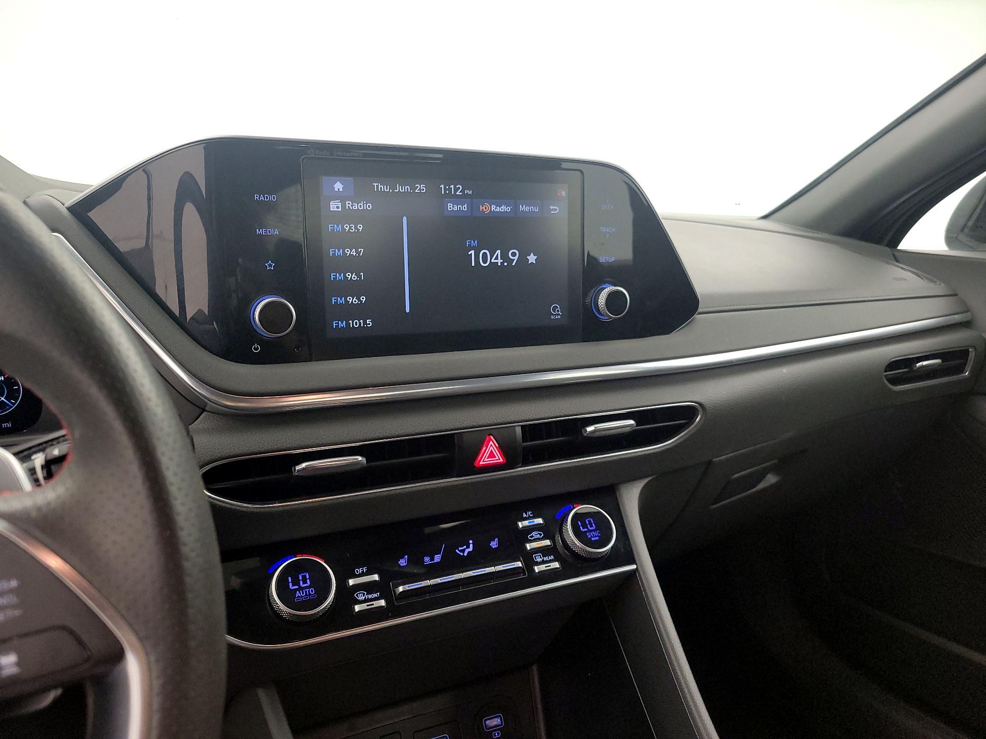 Thumbnail: 2021 Hyundai Sonata - 15