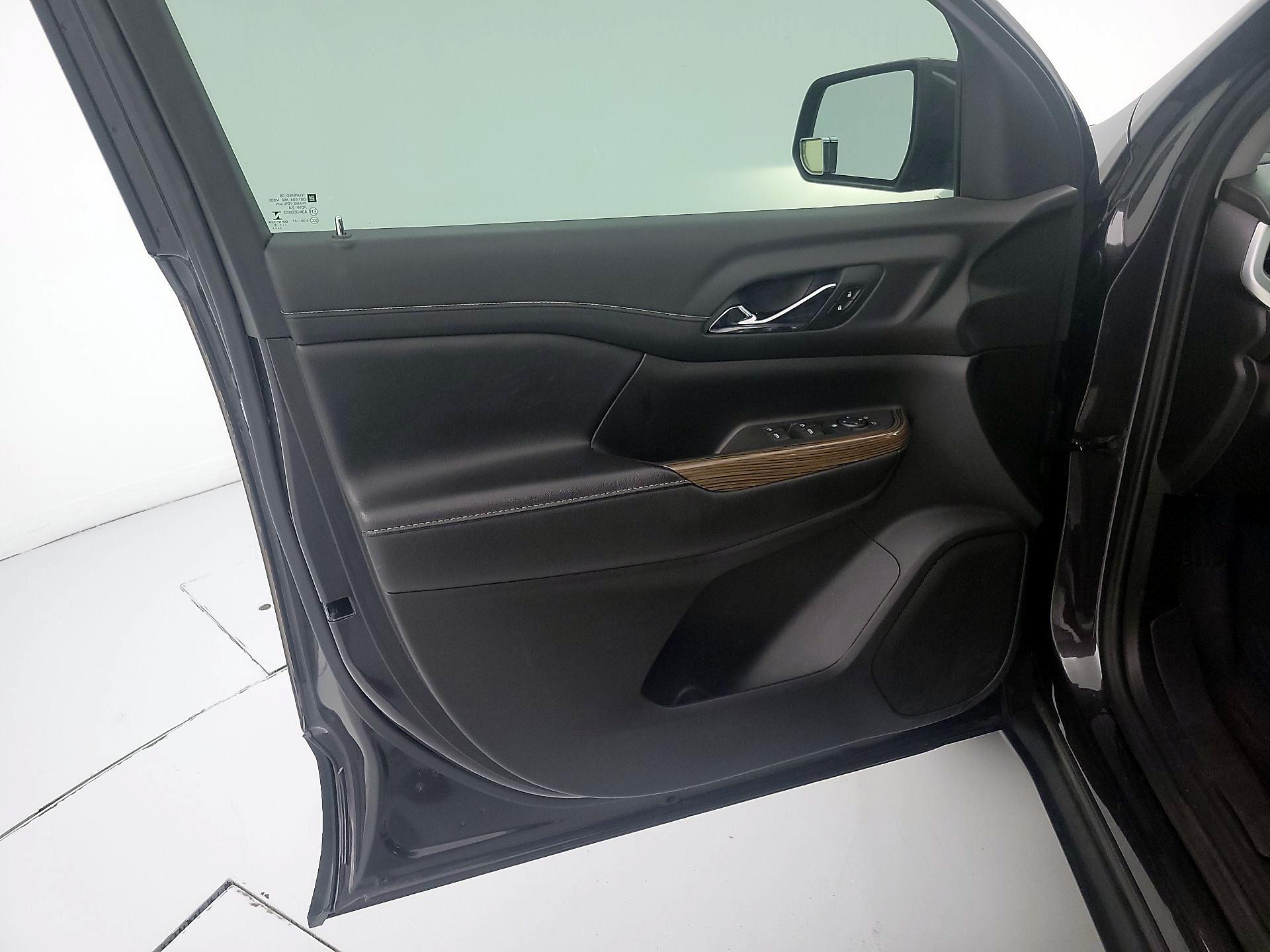 Thumbnail: 2019 GMC Acadia - 12
