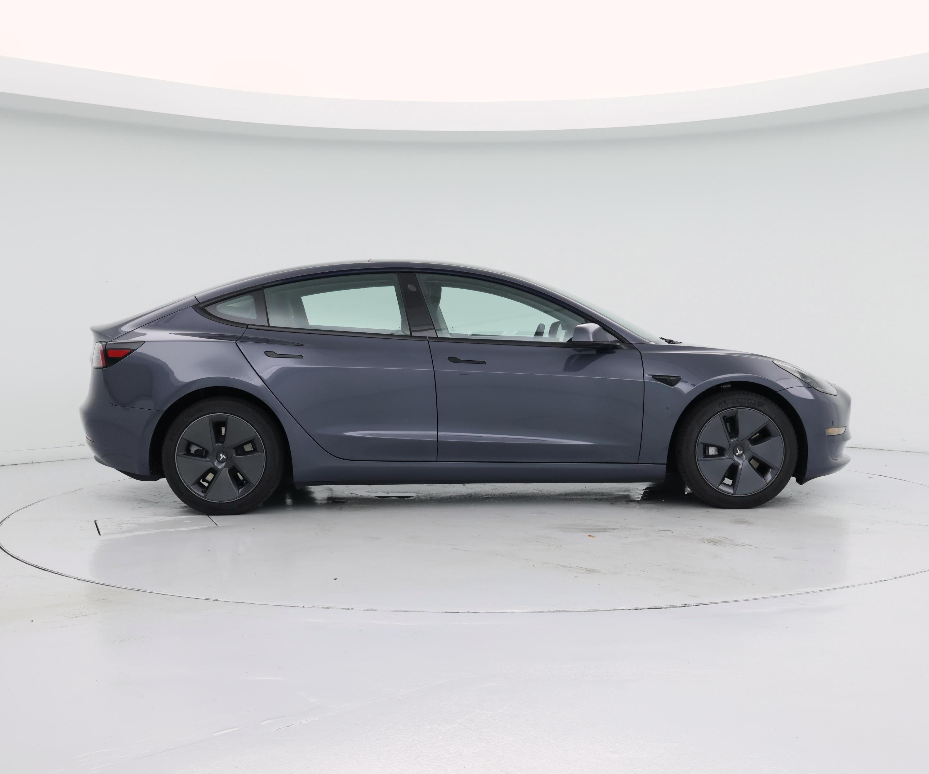 Thumbnail: 2023 Tesla Model 3 - 7