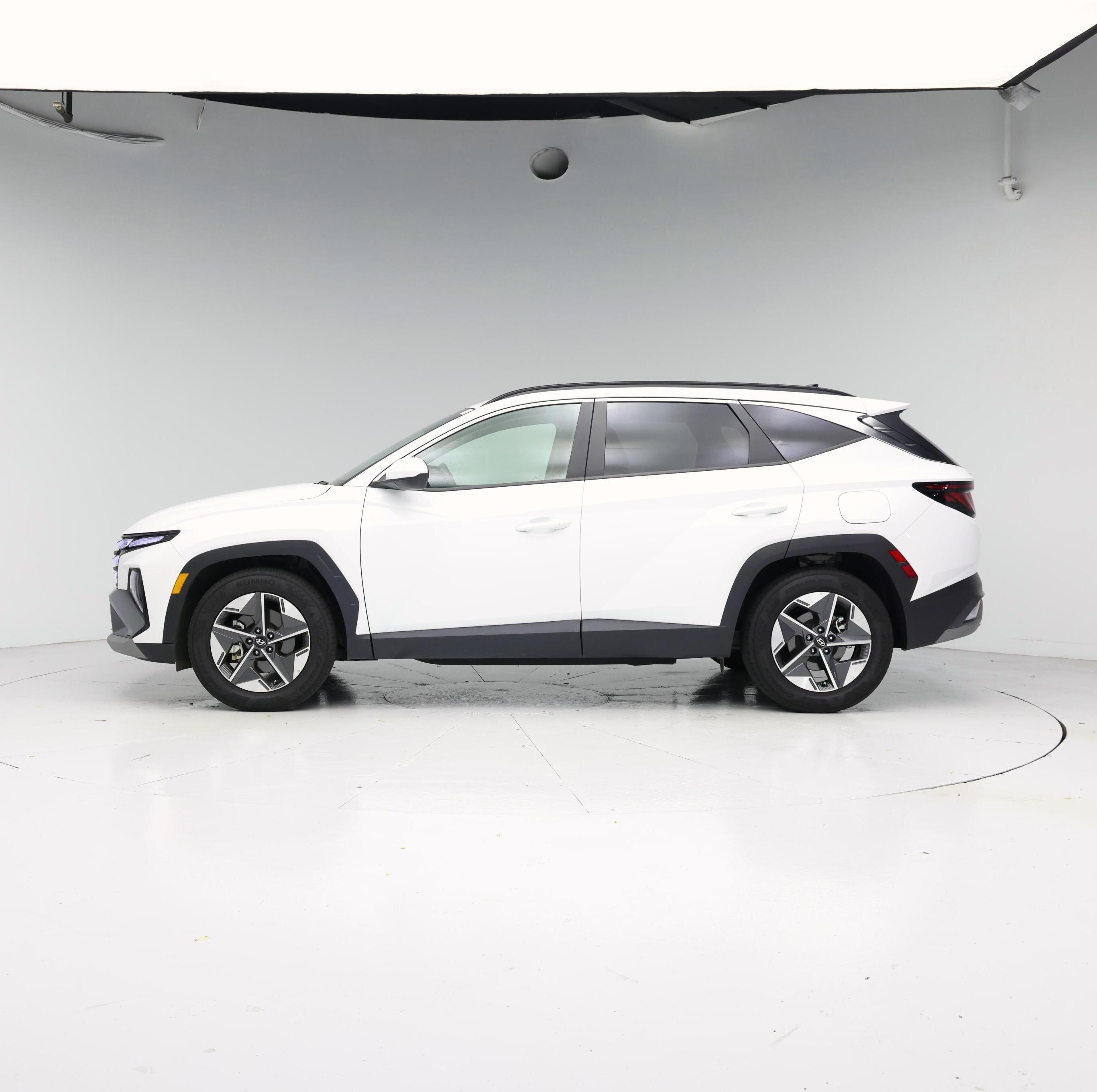 Thumbnail: 2025 Hyundai Tucson - 3