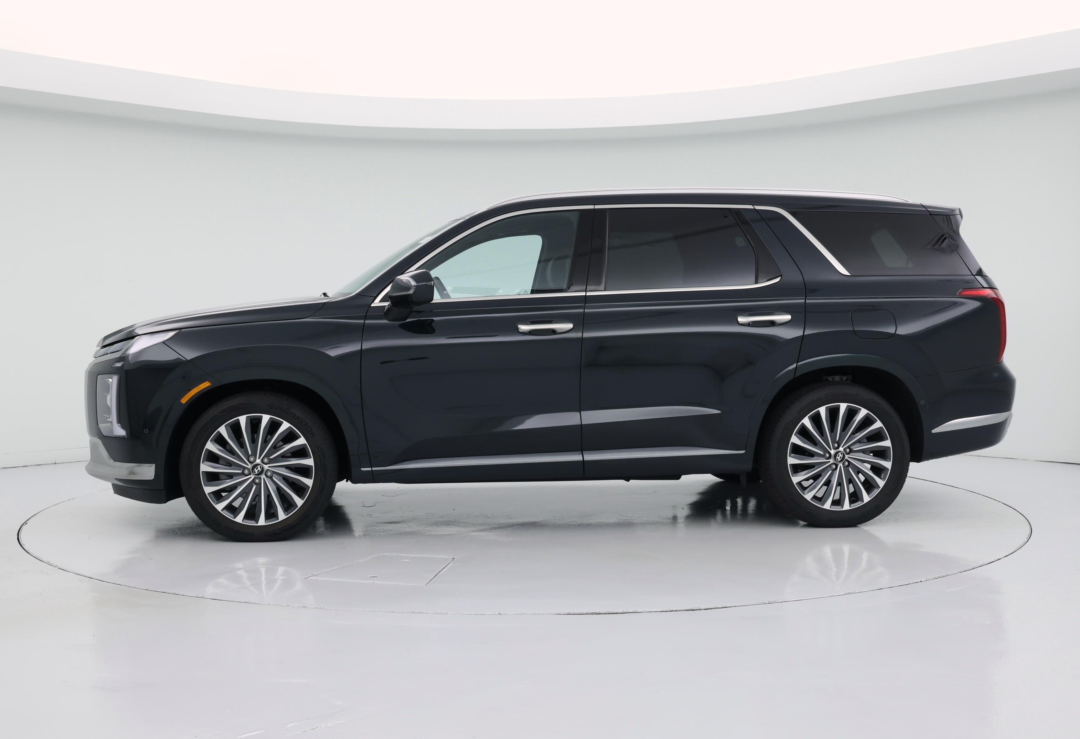 Thumbnail: 2025 Hyundai Palisade - 3