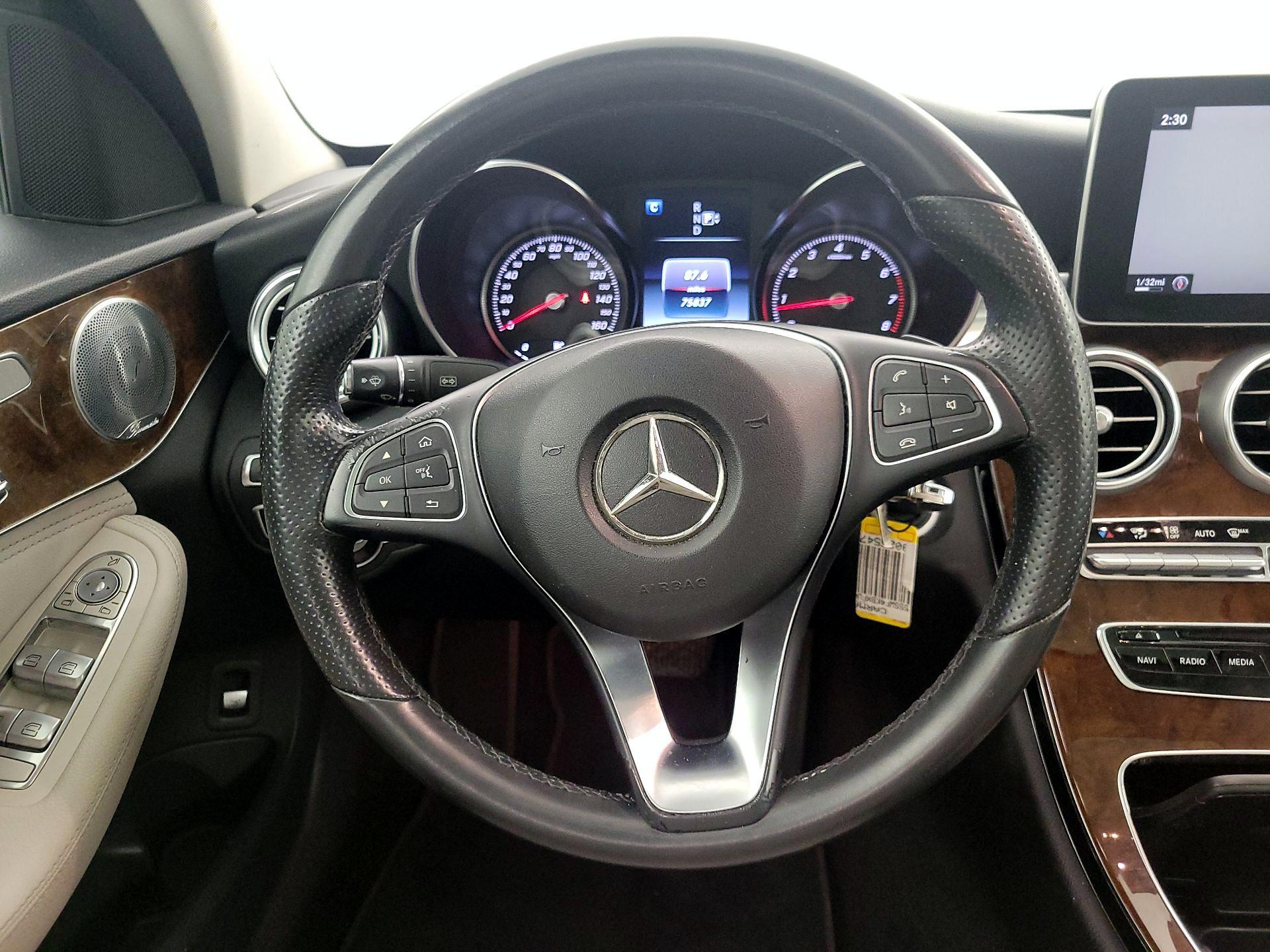 Thumbnail: 2015 Mercedes-Benz C-Class - 10