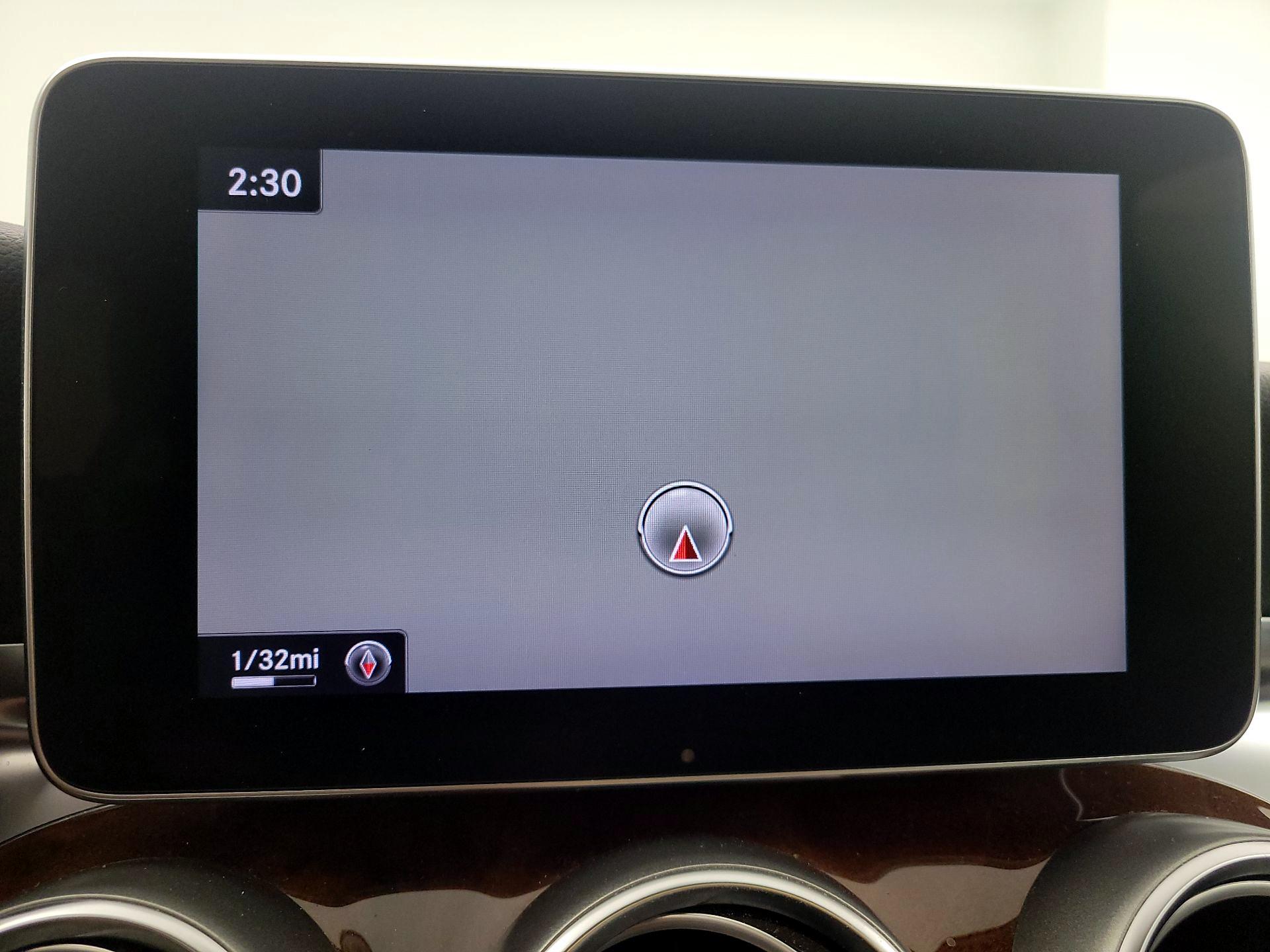 Thumbnail: 2015 Mercedes-Benz C-Class - 14