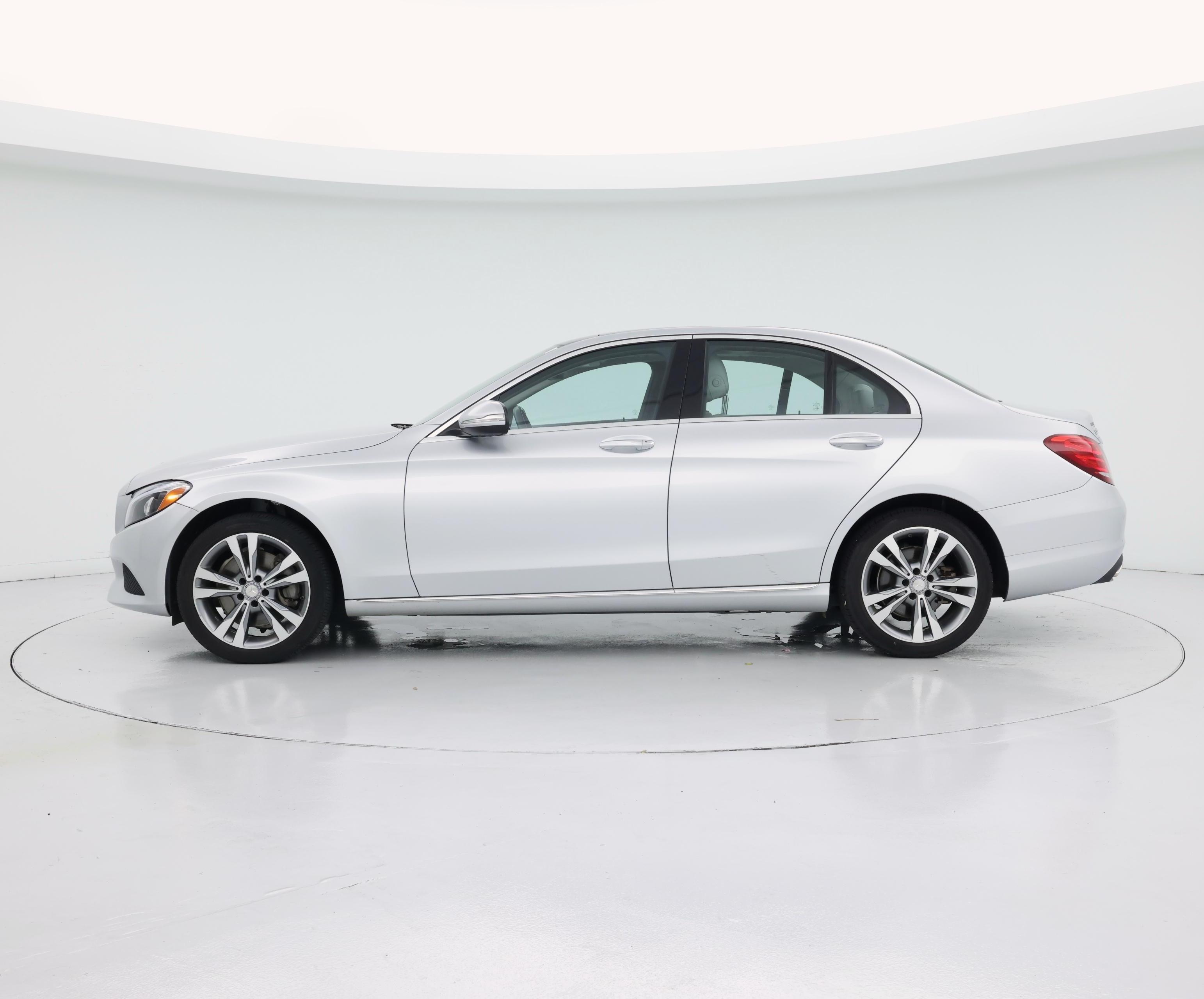 Thumbnail: 2015 Mercedes-Benz C-Class - 3