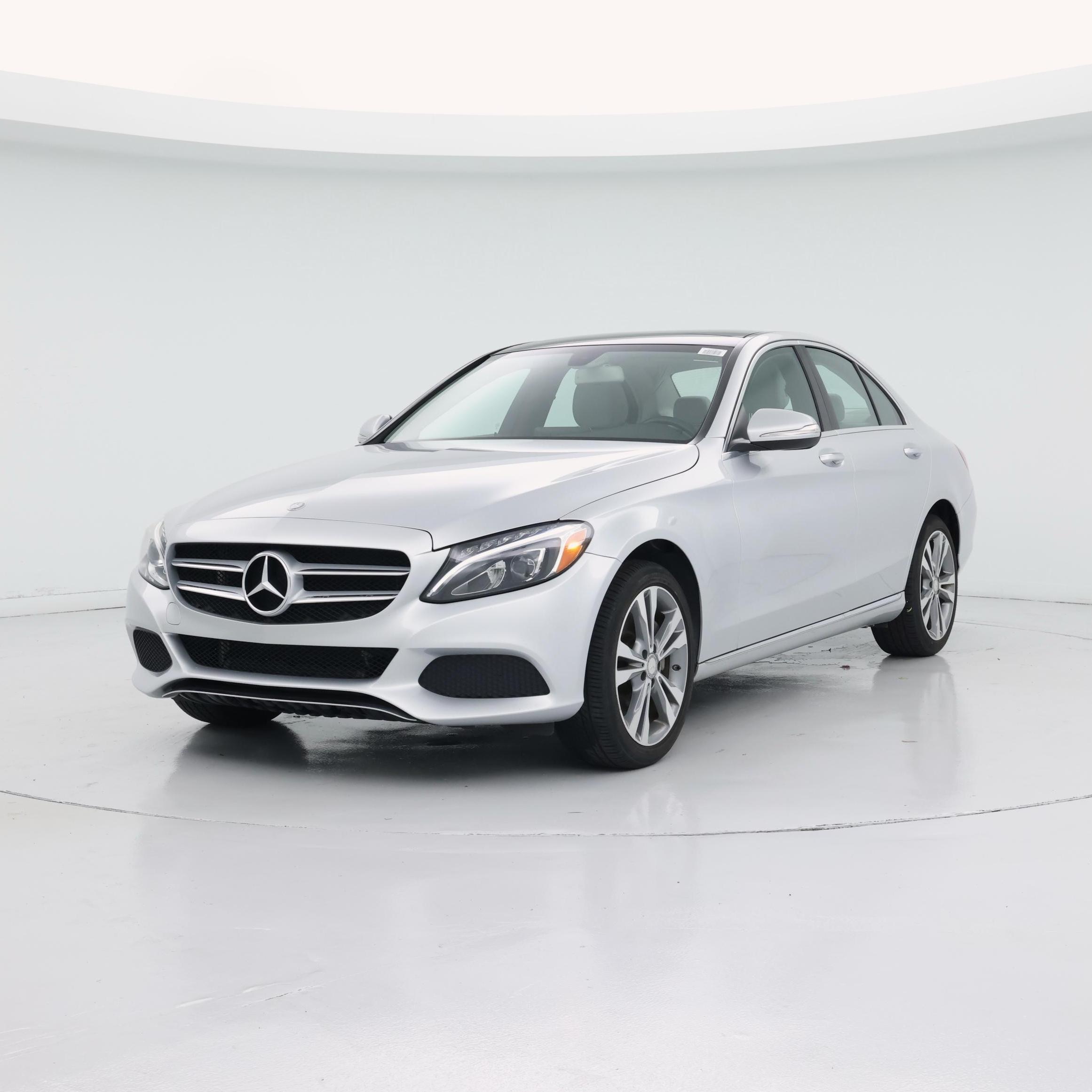Thumbnail: 2015 Mercedes-Benz C-Class - 4