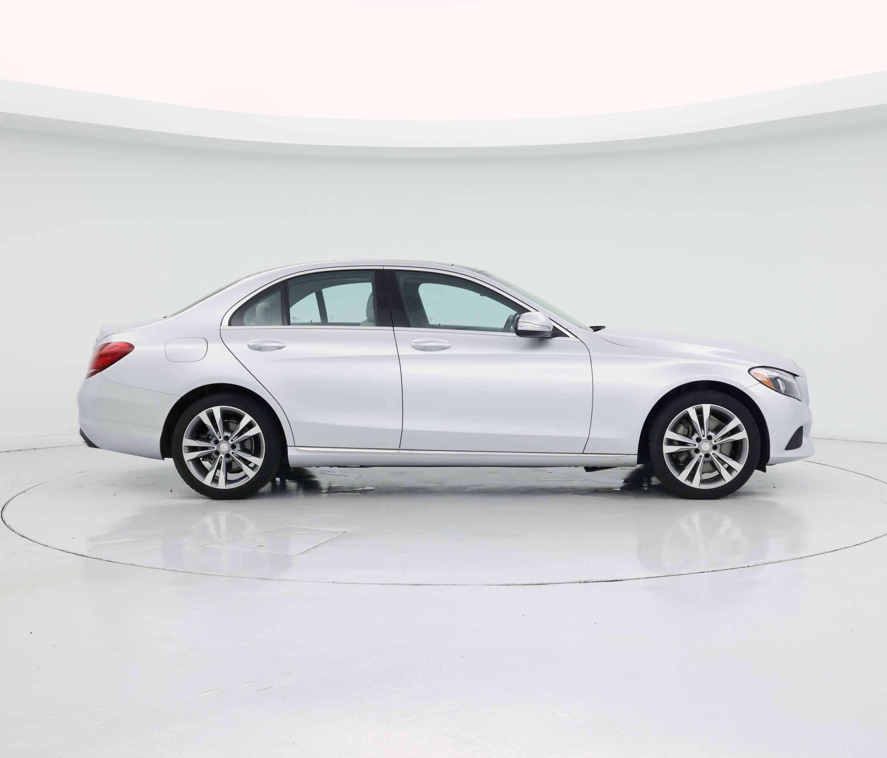 Thumbnail: 2015 Mercedes-Benz C-Class - 7