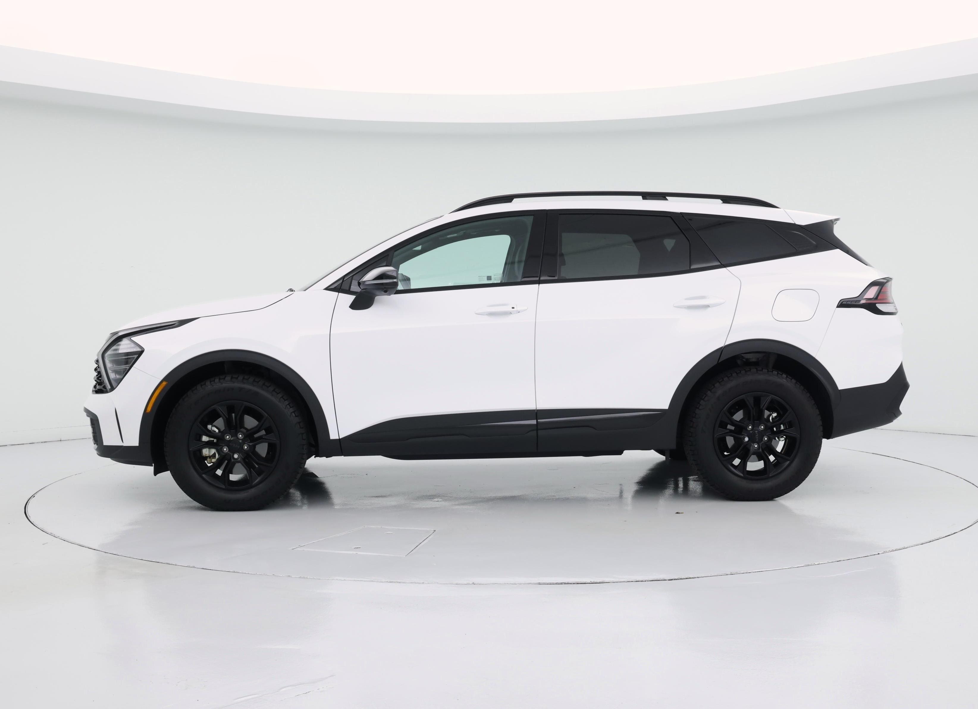 Thumbnail: 2025 Kia Sportage - 3