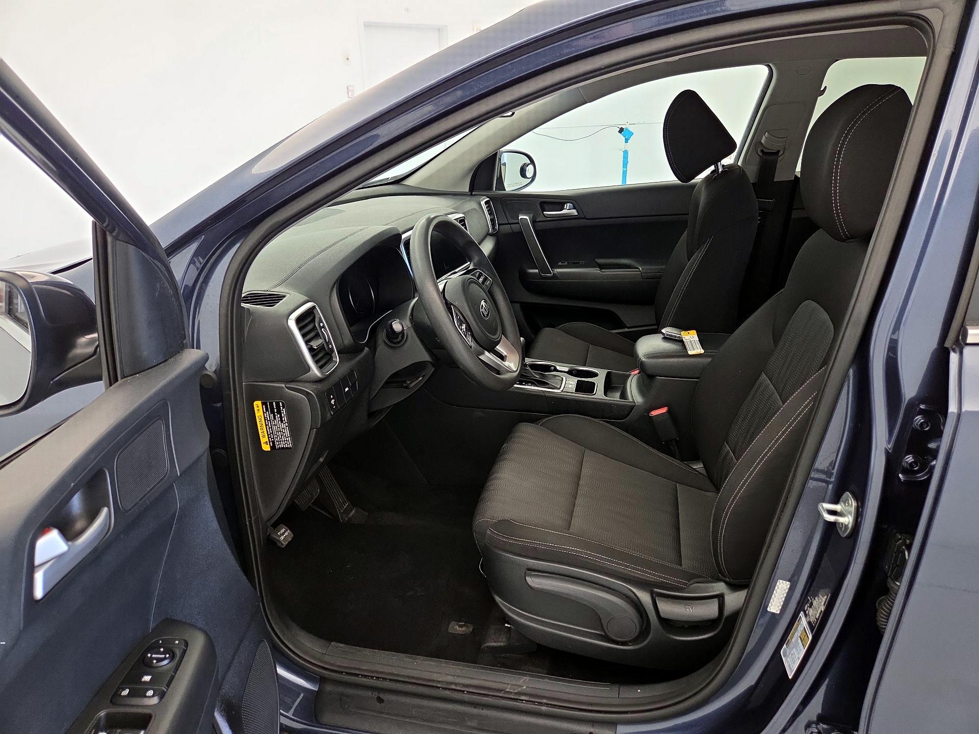 Thumbnail: 2021 Kia Sportage - 11