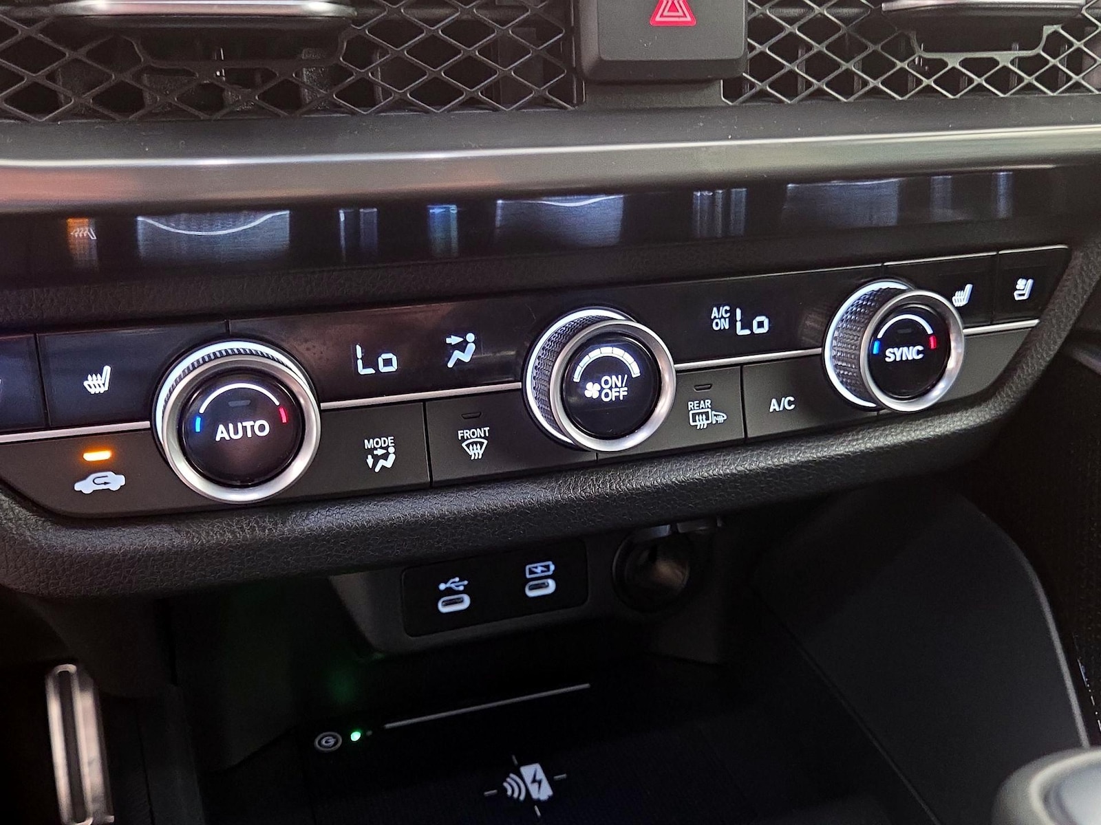 2025 Acura ADX A-spec w/Advance Package - Photo 18