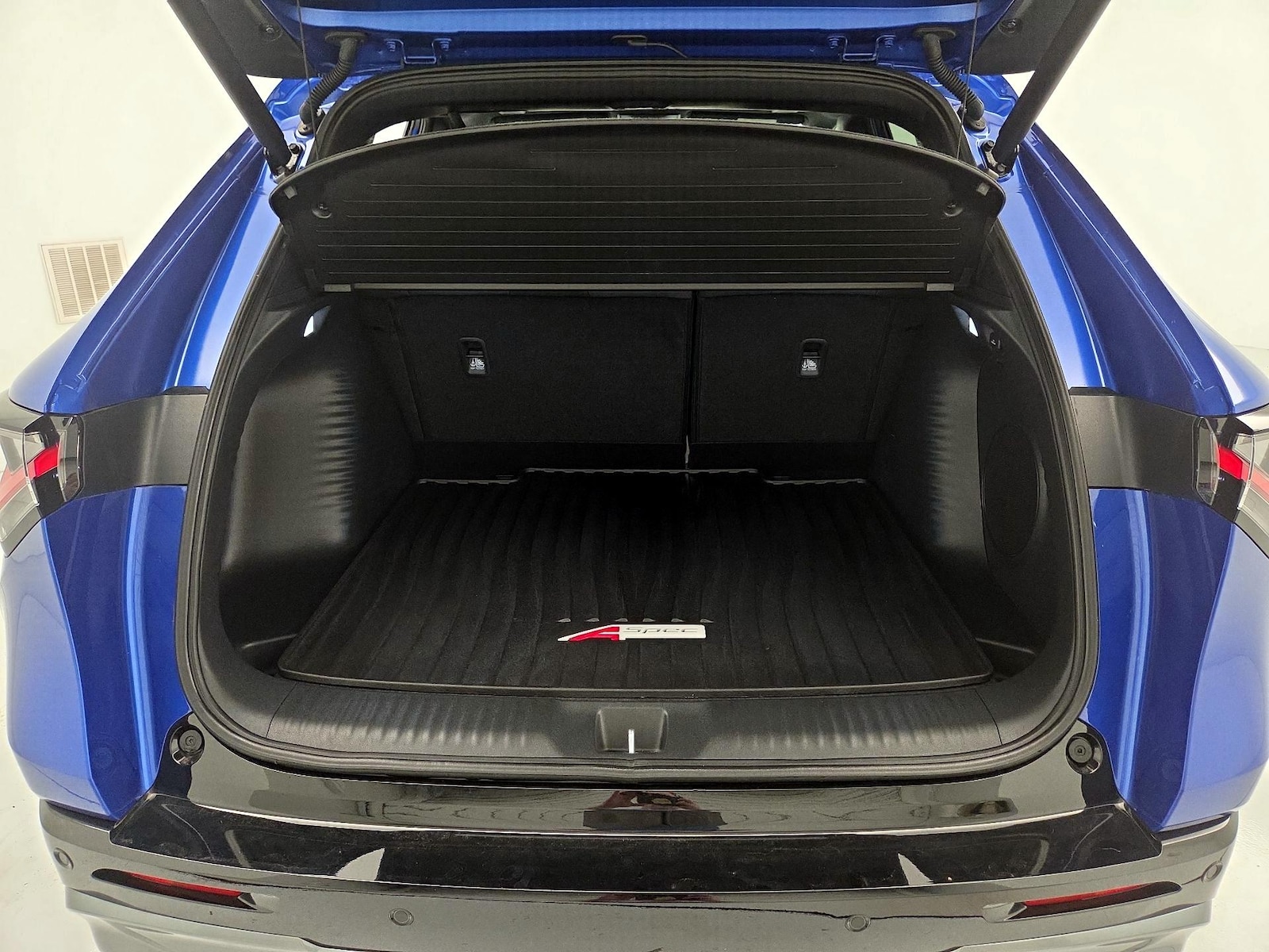 2025 Acura ADX A-spec w/Advance Package - Photo 23