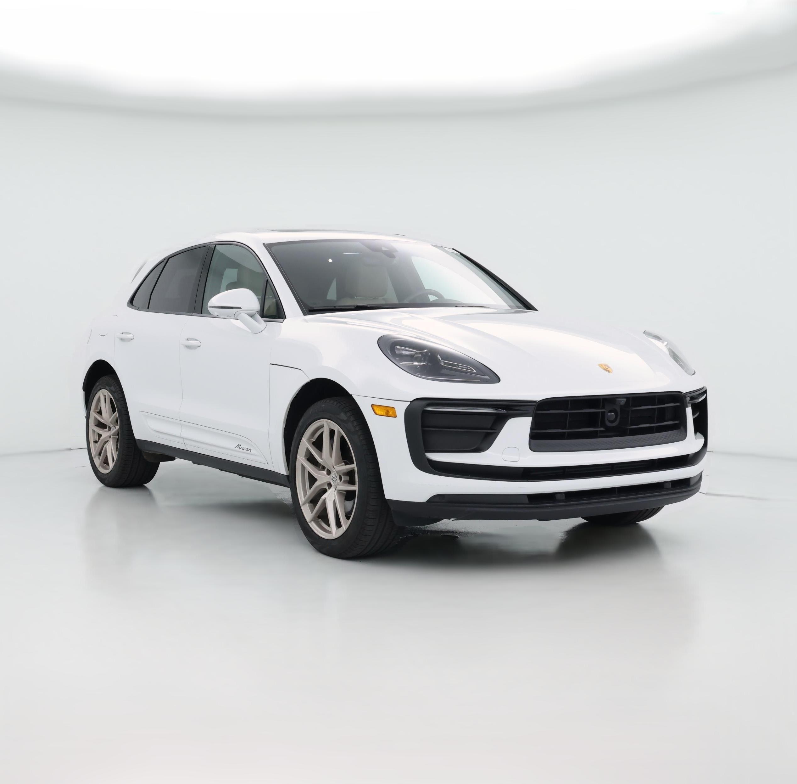 Thumbnail: 2023 Porsche Macan - 1