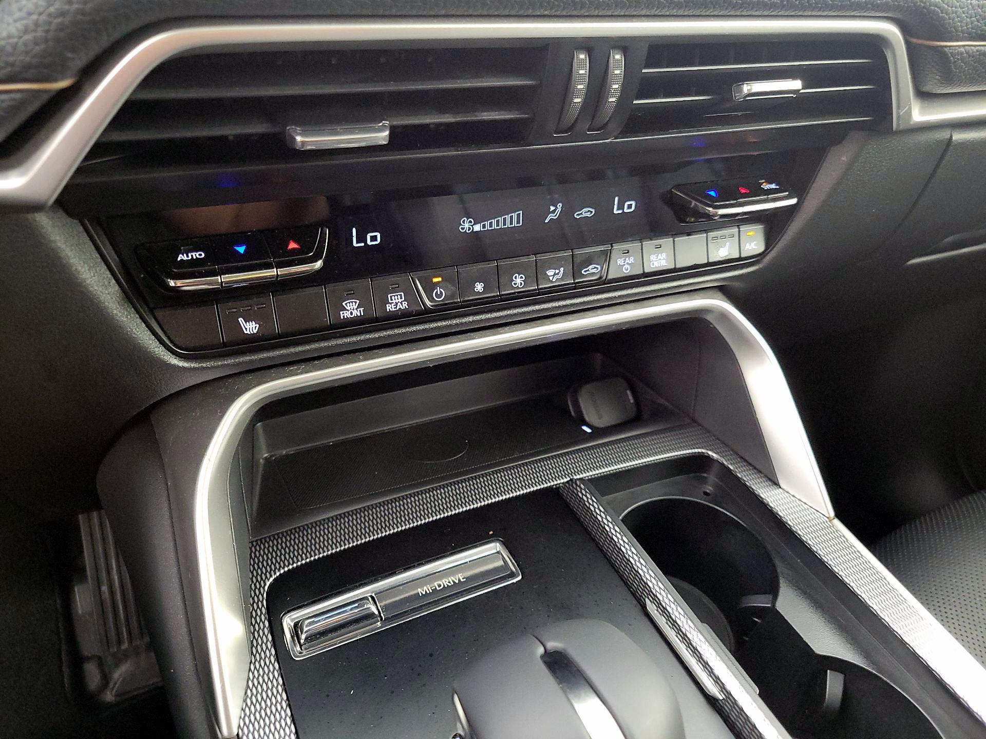 Thumbnail: 2024 Mazda CX-90 - 16