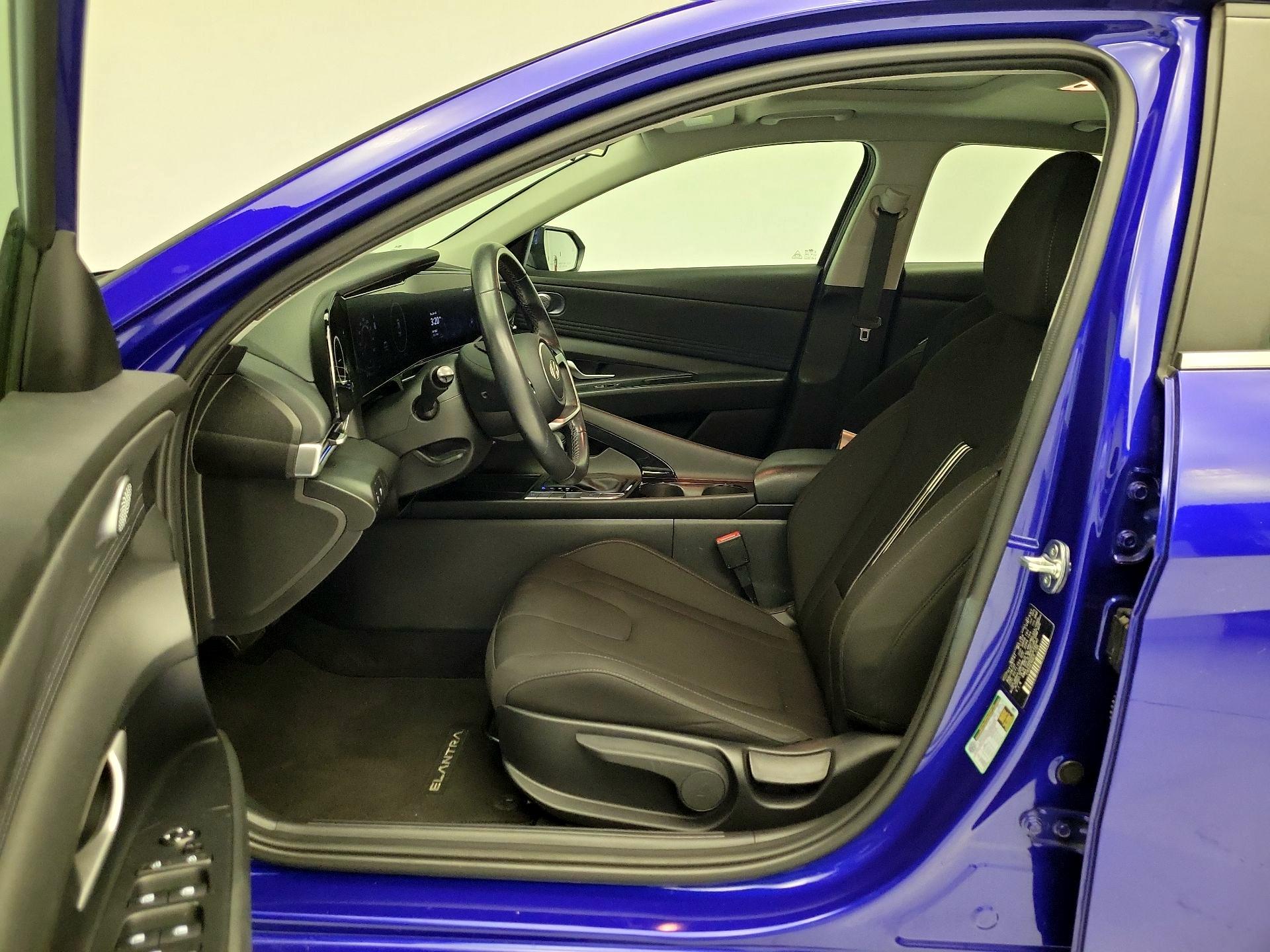 Thumbnail: 2024 Hyundai Elantra - 11