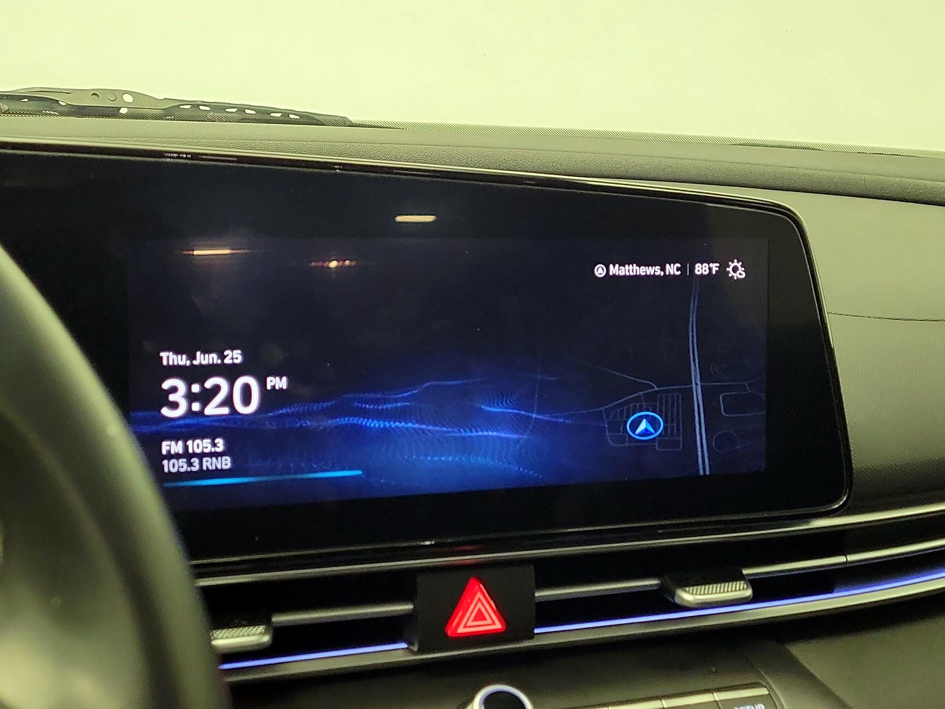 Thumbnail: 2024 Hyundai Elantra - 15