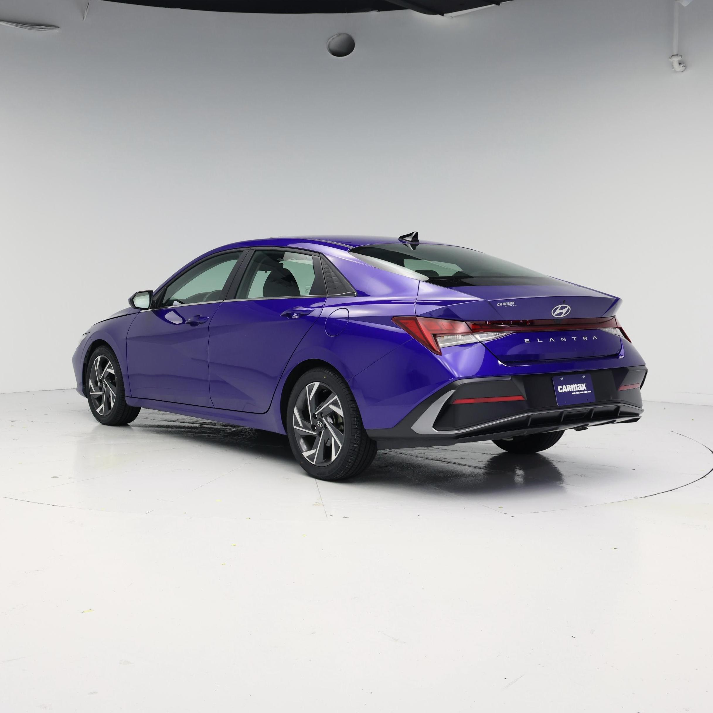 Thumbnail: 2024 Hyundai Elantra - 2