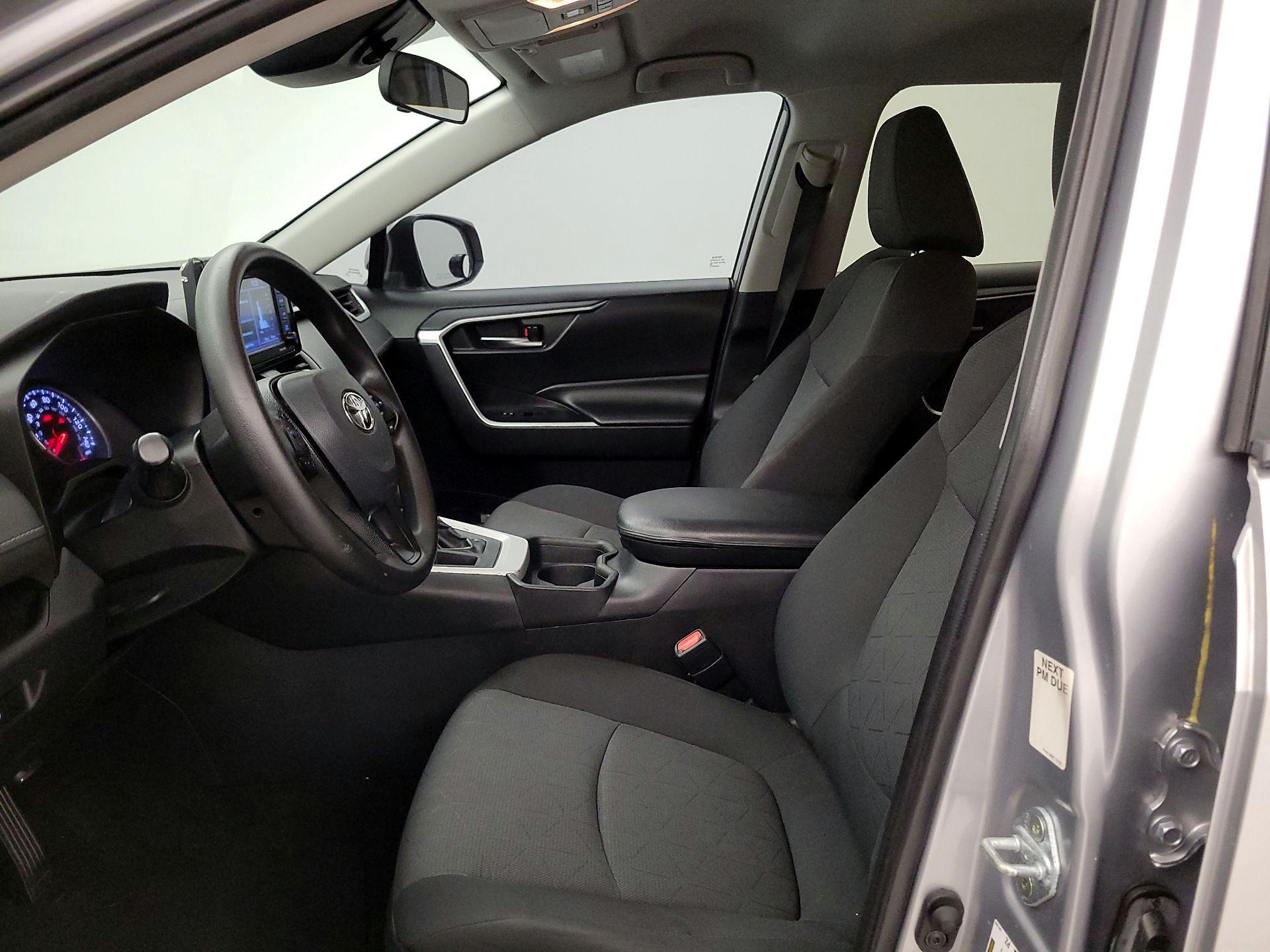 Thumbnail: 2021 Toyota RAV4 - 11