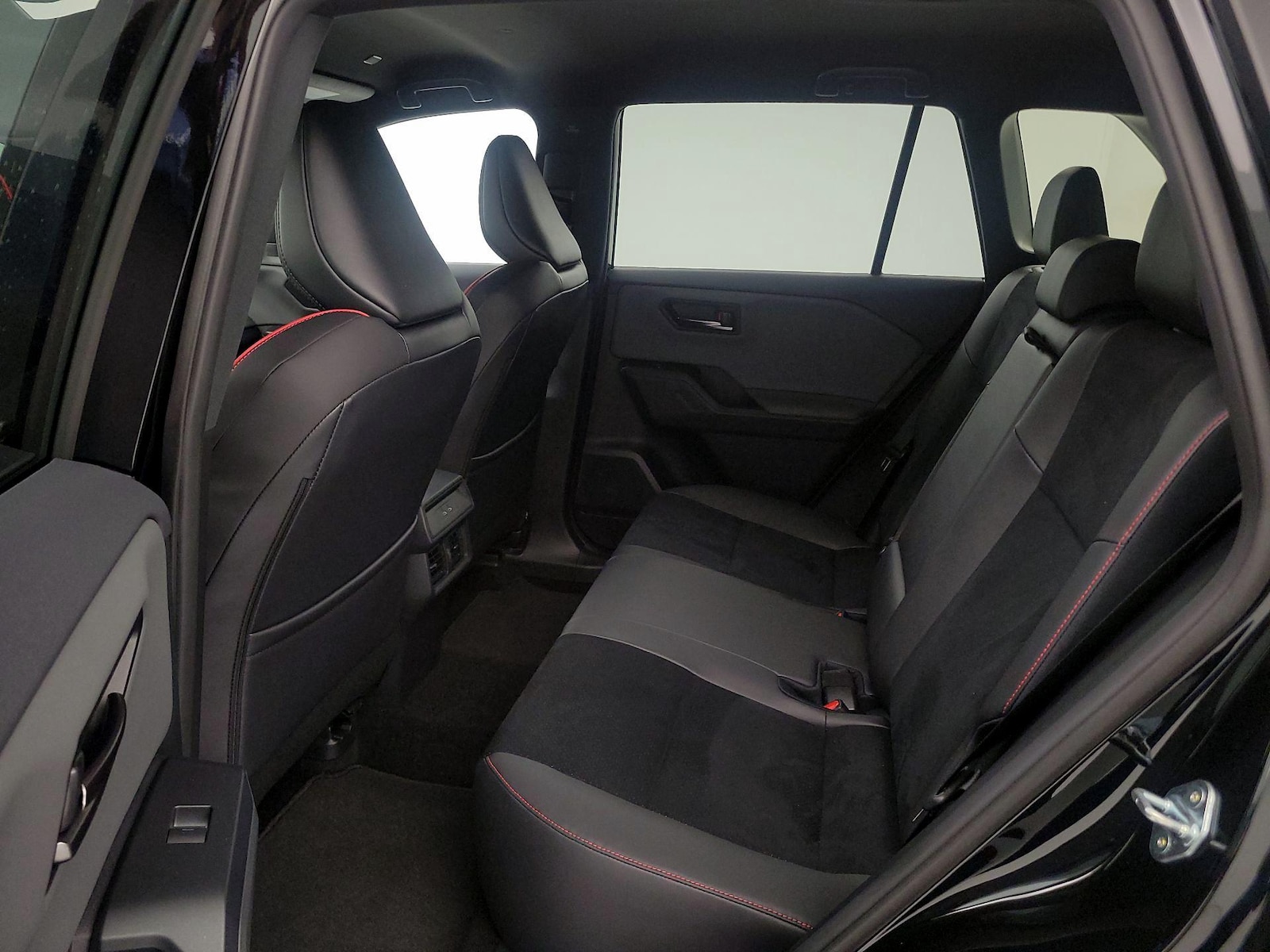 2026 Toyota RAV4 Plug-in Hybrid GR Sport - Photo 21