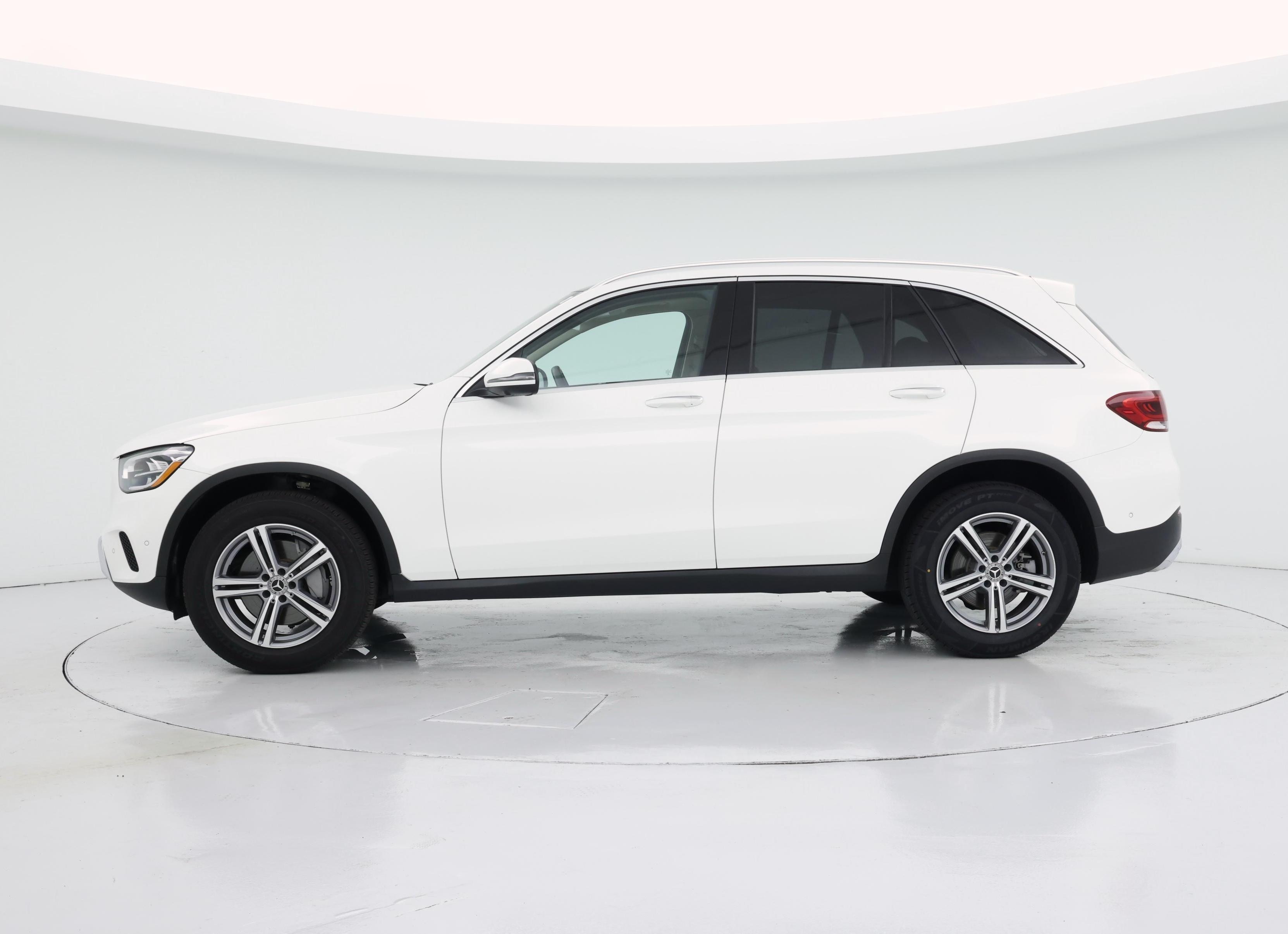Thumbnail: 2022 Mercedes-Benz GLC - 3