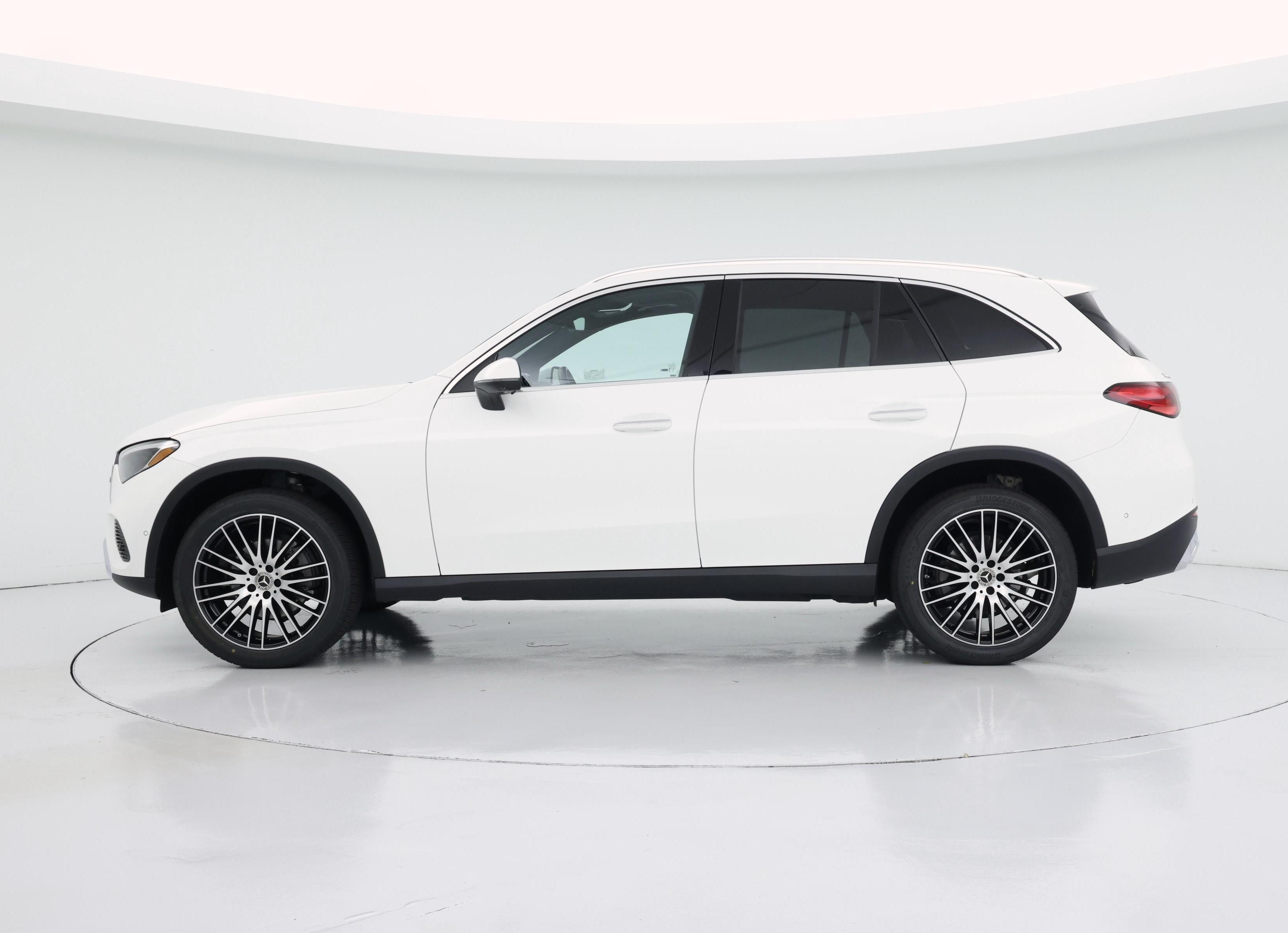 Thumbnail: 2024 Mercedes-Benz GLC - 3