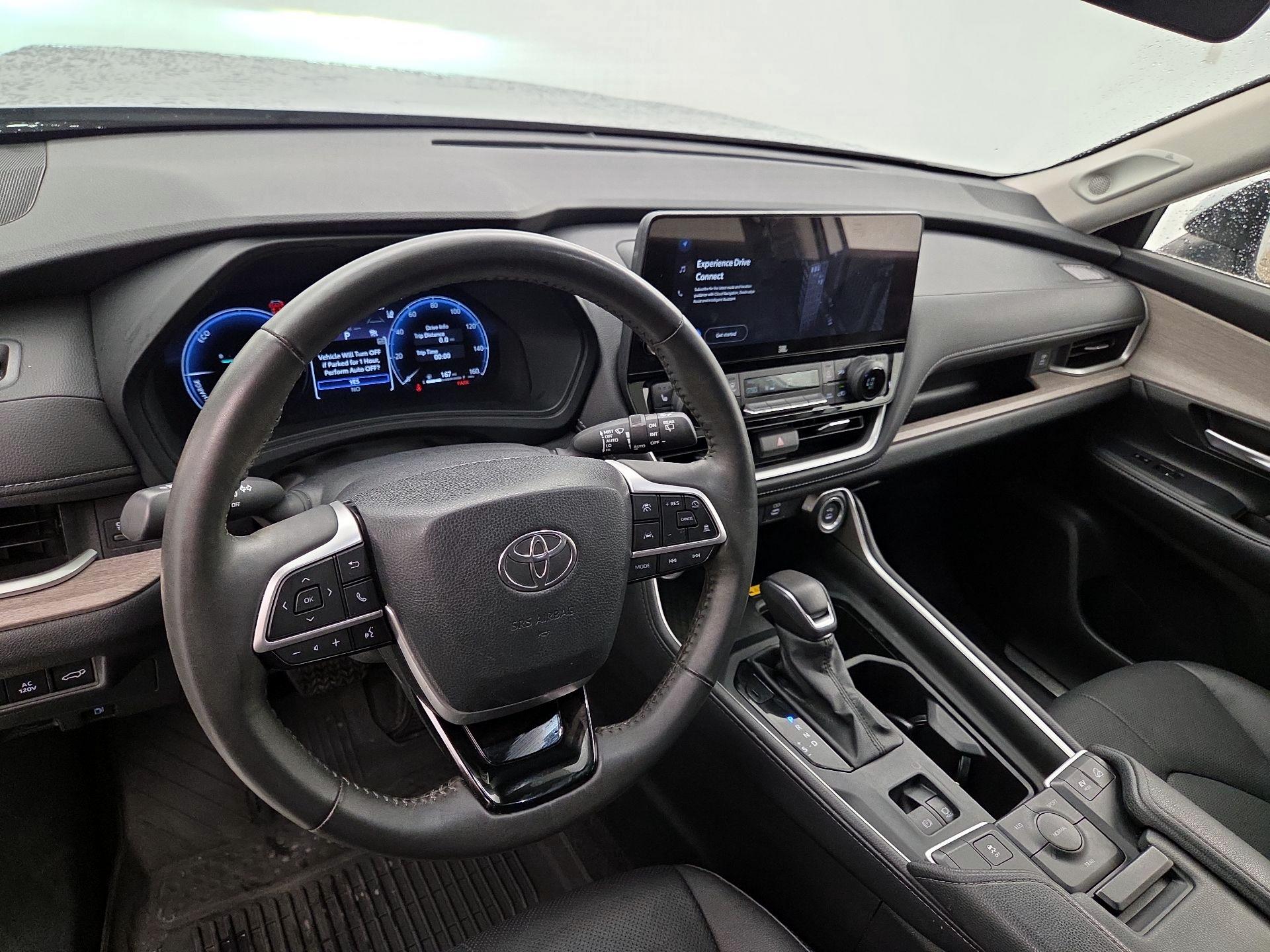 Thumbnail: 2024 Toyota Highlander - 9