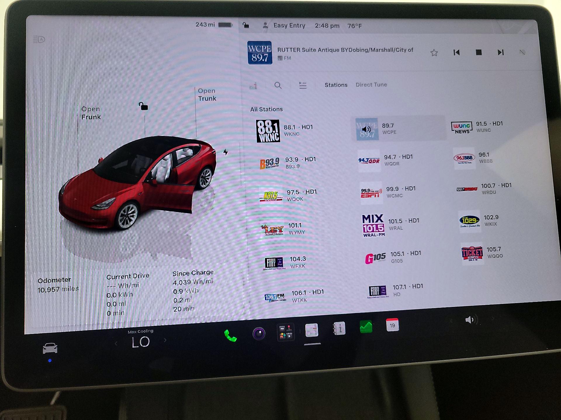 Thumbnail: 2023 Tesla Model 3 - 15